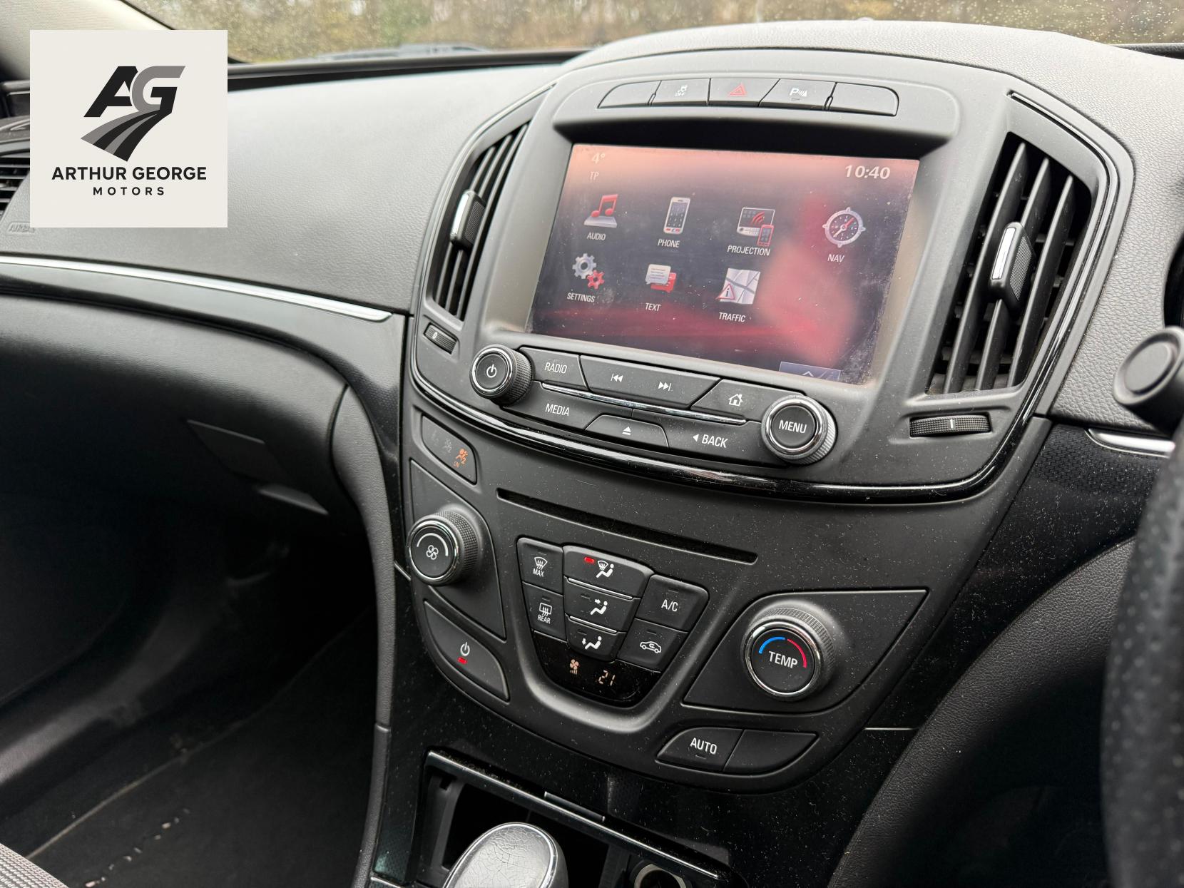 Vauxhall Insignia 1.6 CDTi SRi Nav Hatchback 5dr Diesel Auto Euro 6 (136 ps)