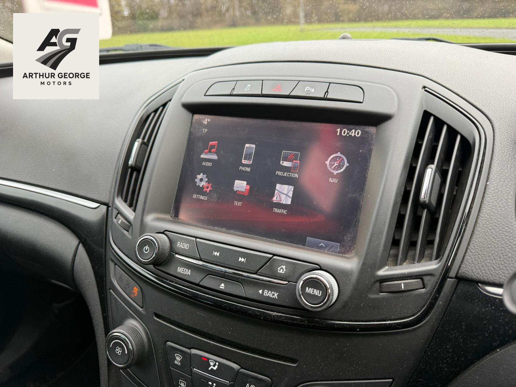 Vauxhall Insignia 1.6 CDTi SRi Nav Hatchback 5dr Diesel Auto Euro 6 (136 ps)