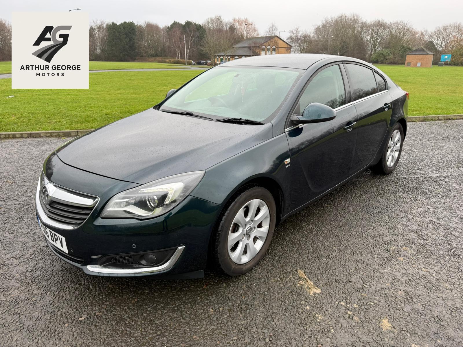 Vauxhall Insignia 1.6 CDTi SRi Nav Hatchback 5dr Diesel Auto Euro 6 (136 ps)