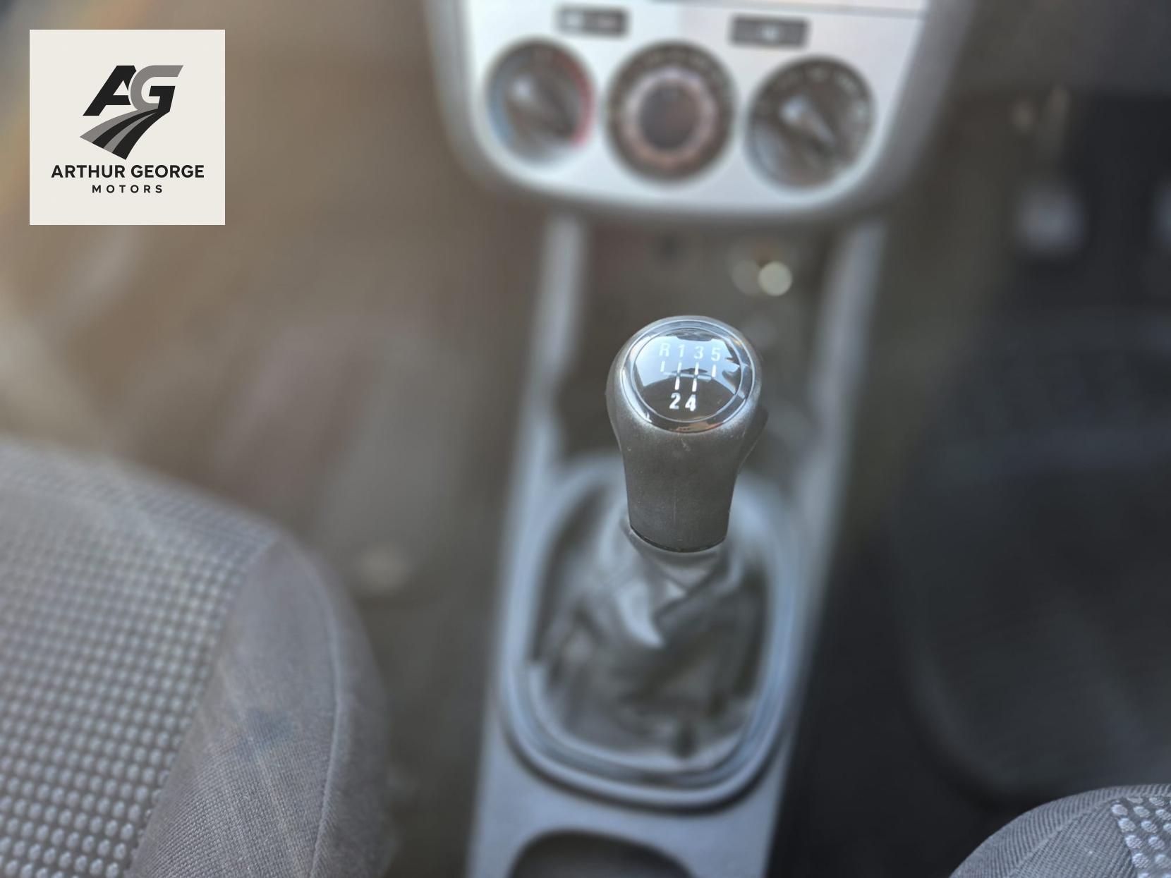 Vauxhall Corsa 1.2 16V Excite Hatchback 3dr Petrol Manual Euro 5 (A/C) (85 ps)