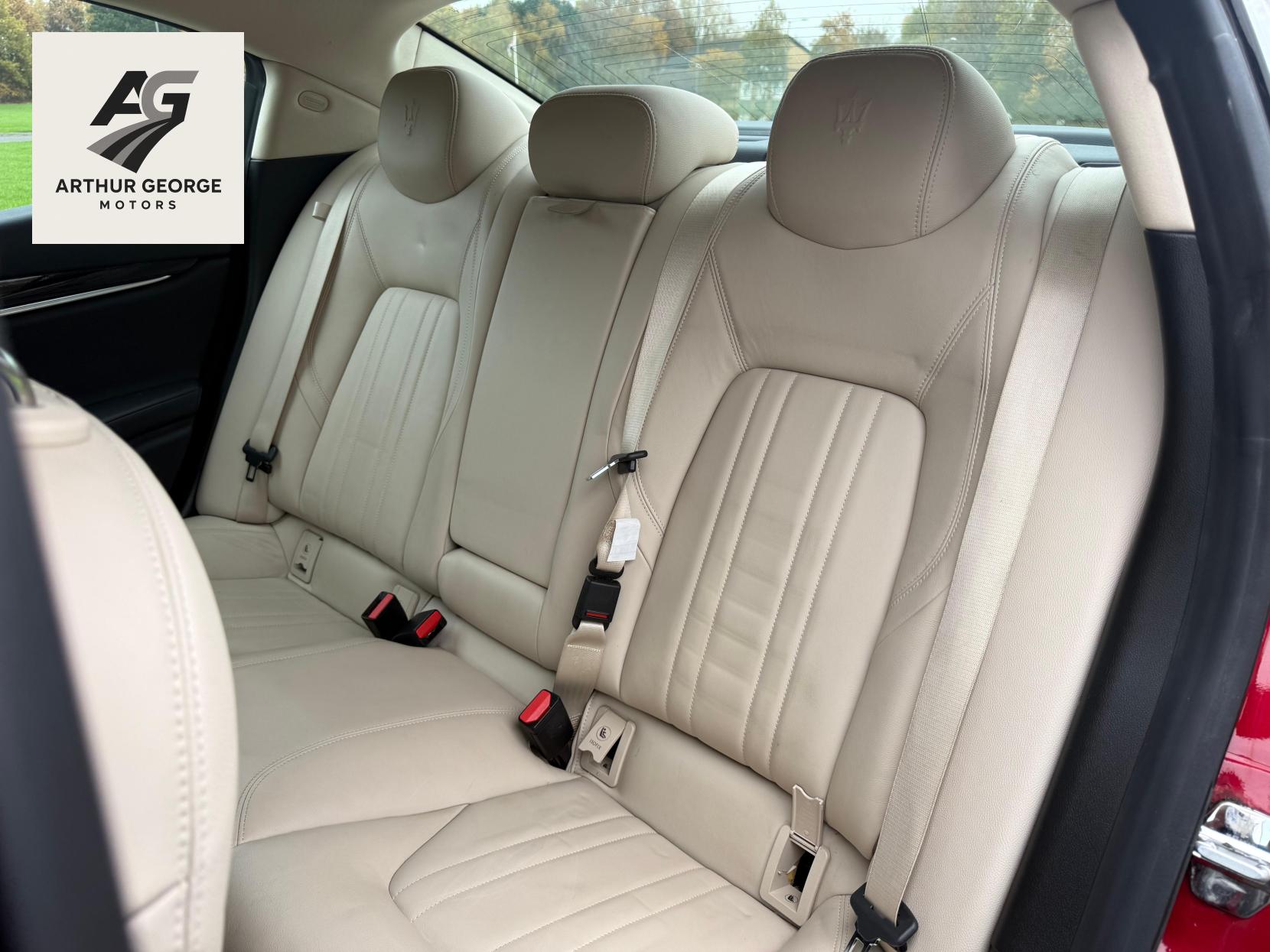 Maserati Ghibli 3.0D V6 Saloon 4dr Diesel ZF Euro 5 (s/s) (275 ps)