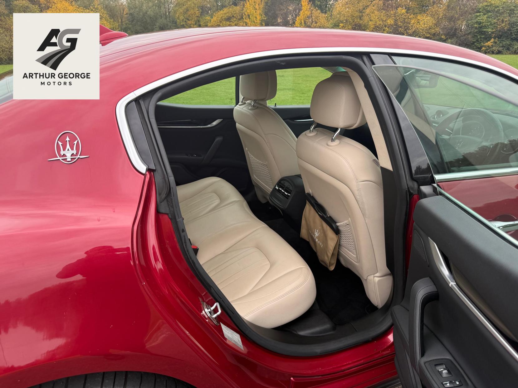 Maserati Ghibli 3.0D V6 Saloon 4dr Diesel ZF Euro 5 (s/s) (275 ps)