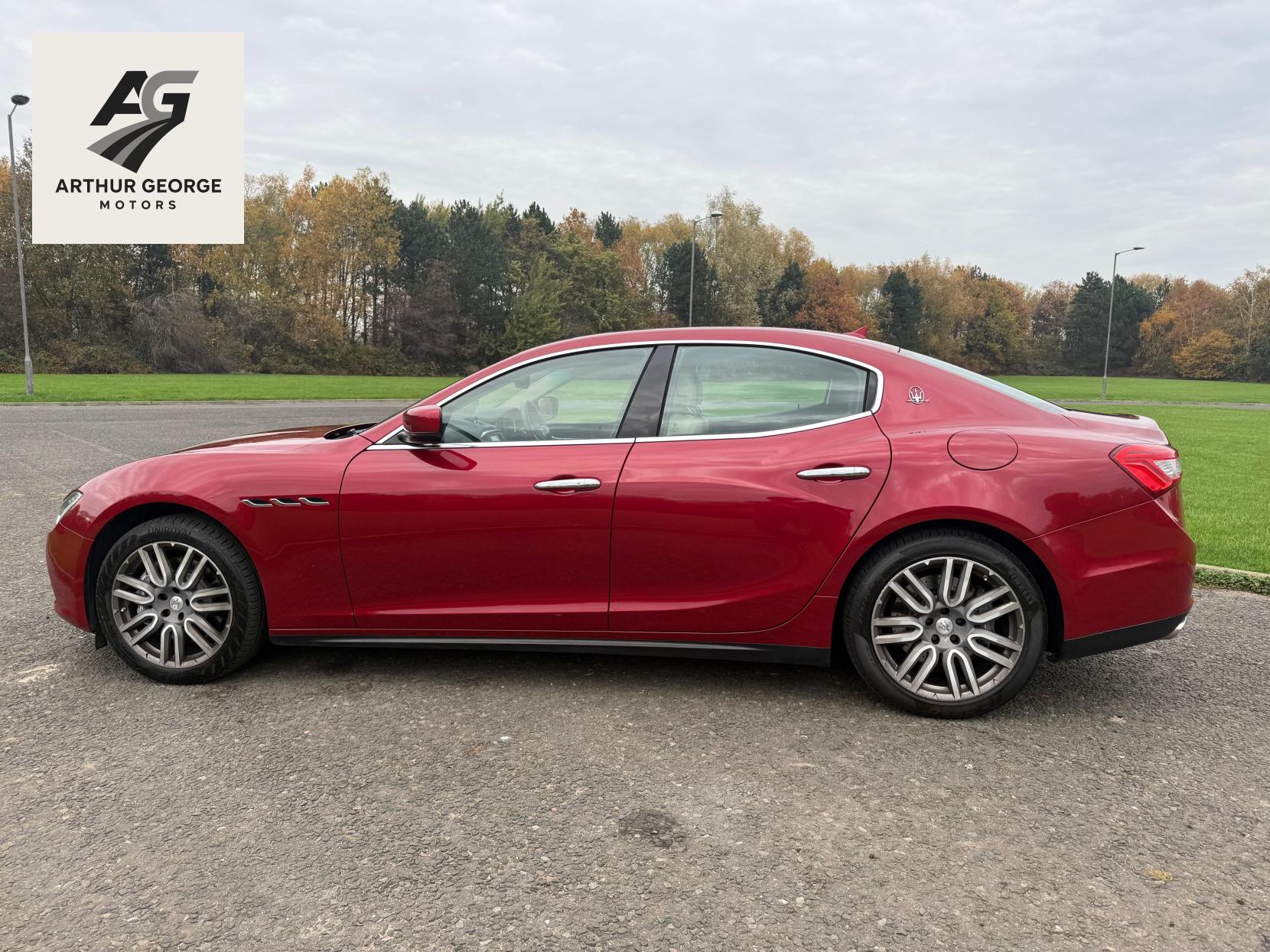 Maserati Ghibli 3.0D V6 Saloon 4dr Diesel ZF Euro 5 (s/s) (275 ps)