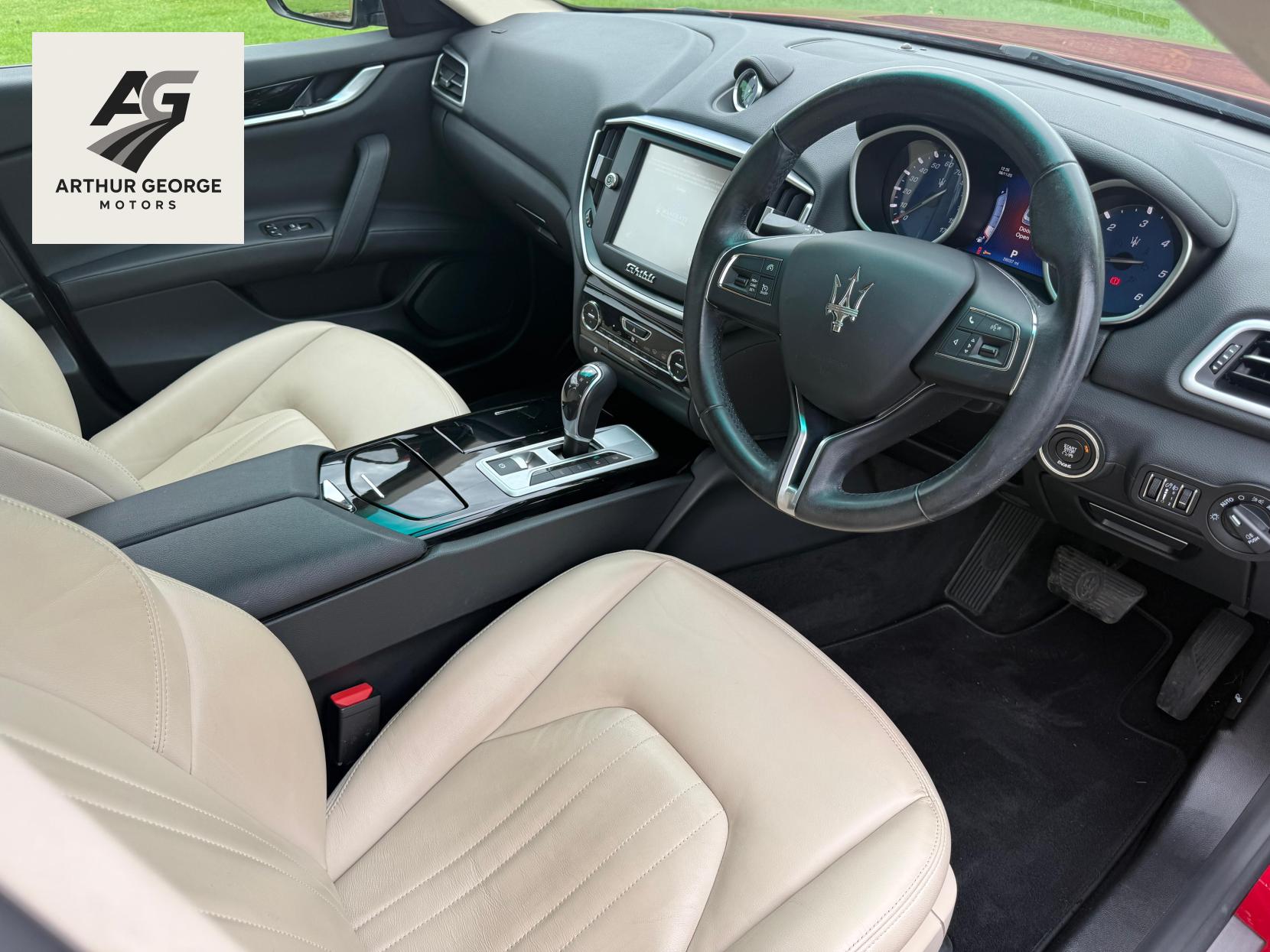 Maserati Ghibli 3.0D V6 Saloon 4dr Diesel ZF Euro 5 (s/s) (275 ps)