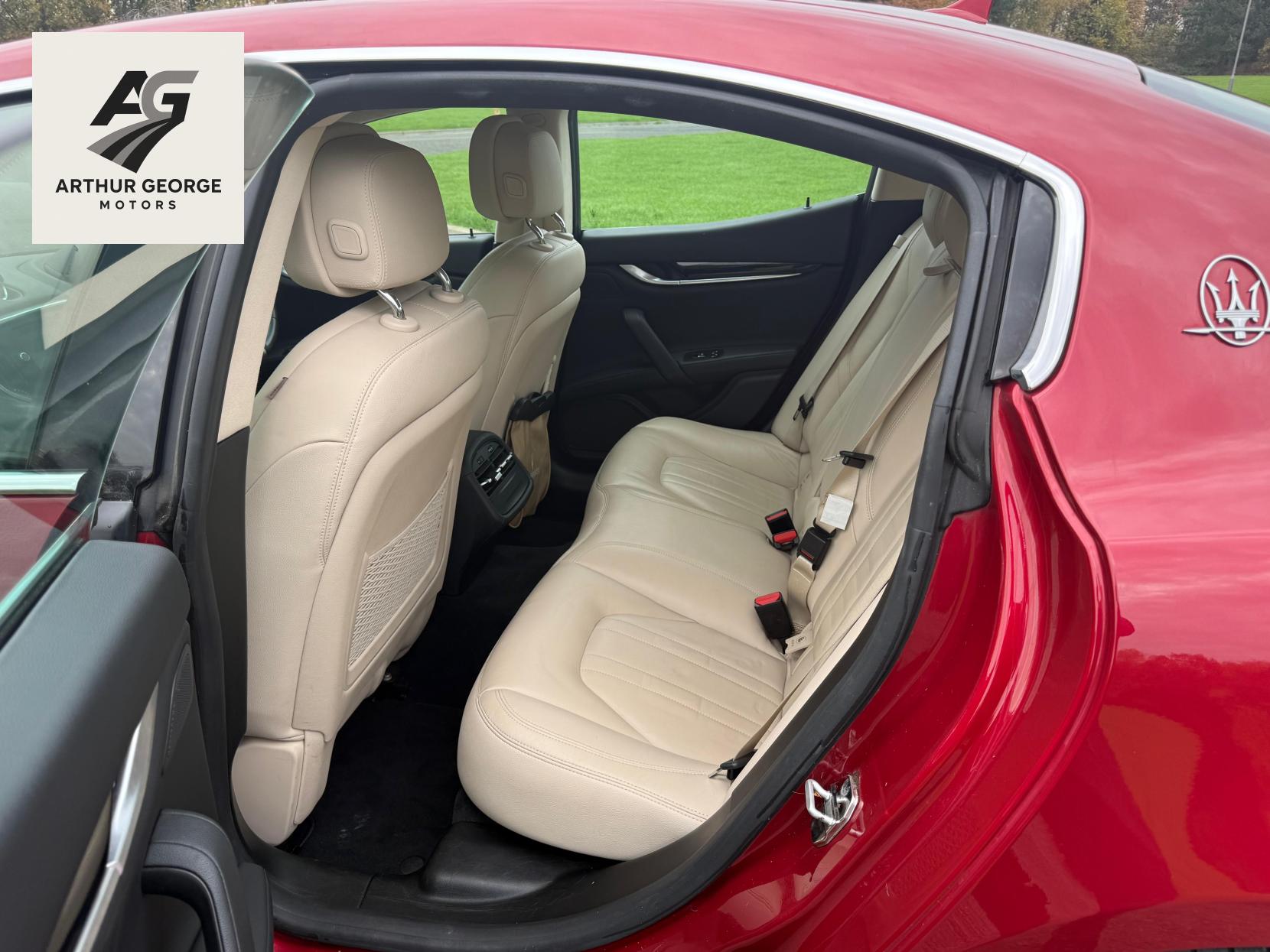 Maserati Ghibli 3.0D V6 Saloon 4dr Diesel ZF Euro 5 (s/s) (275 ps)