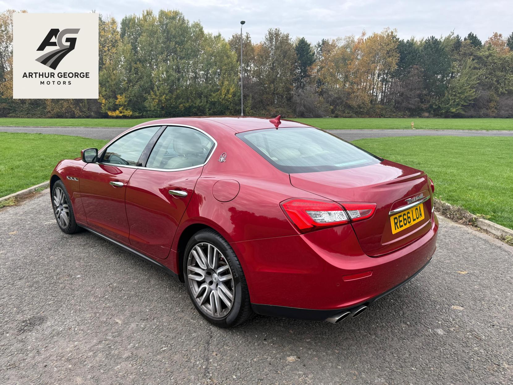 Maserati Ghibli 3.0D V6 Saloon 4dr Diesel ZF Euro 5 (s/s) (275 ps)