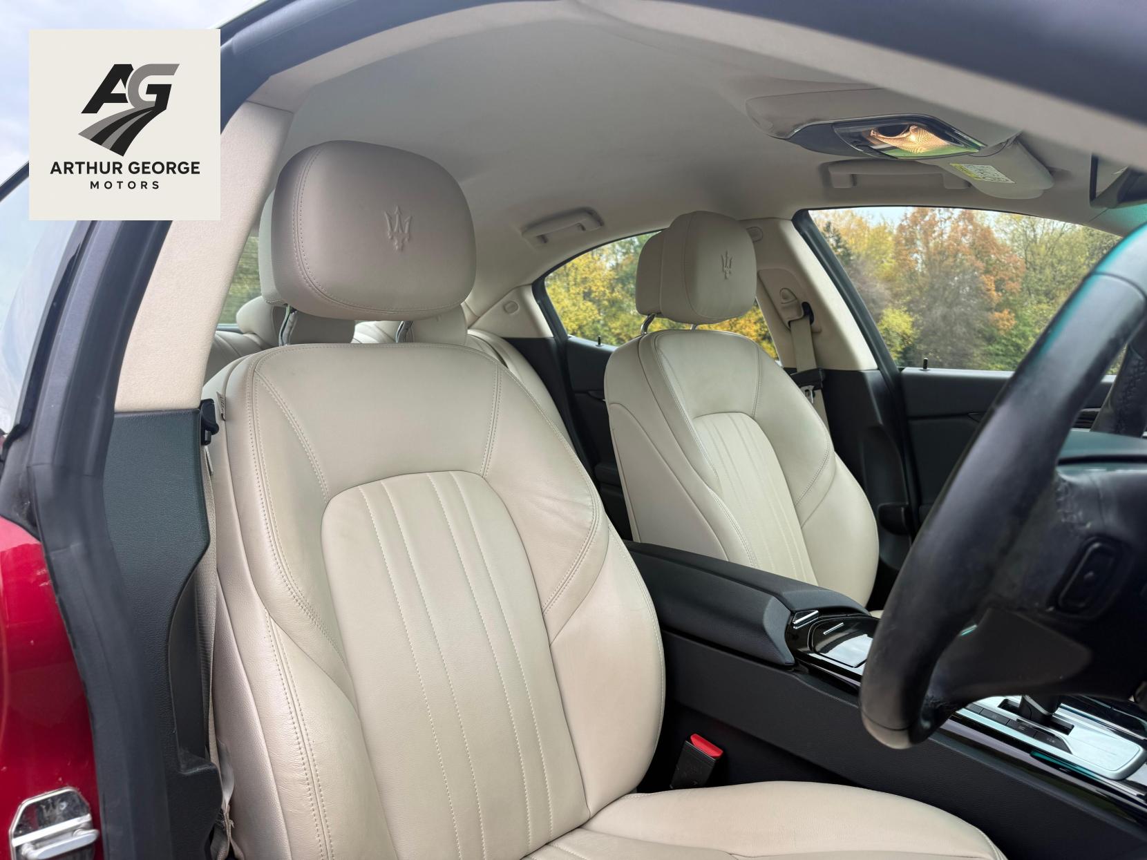 Maserati Ghibli 3.0D V6 Saloon 4dr Diesel ZF Euro 5 (s/s) (275 ps)