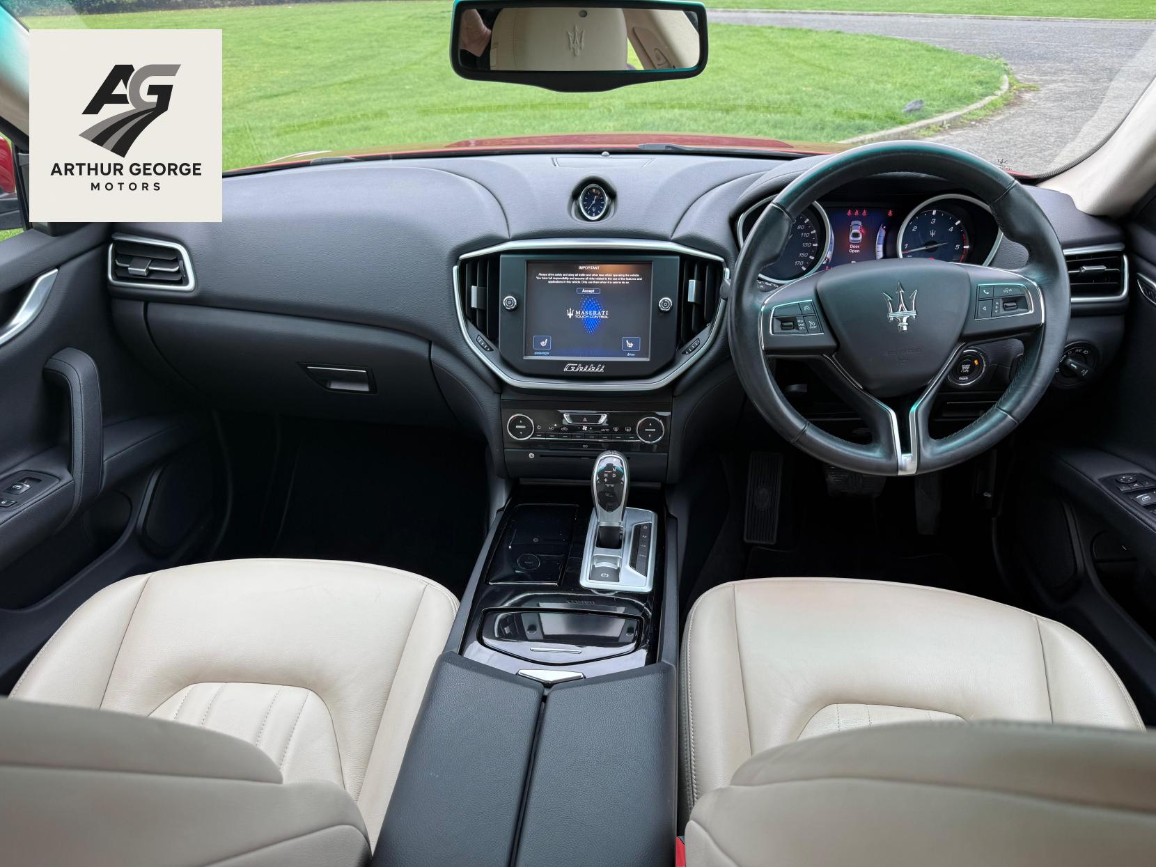 Maserati Ghibli 3.0D V6 Saloon 4dr Diesel ZF Euro 5 (s/s) (275 ps)