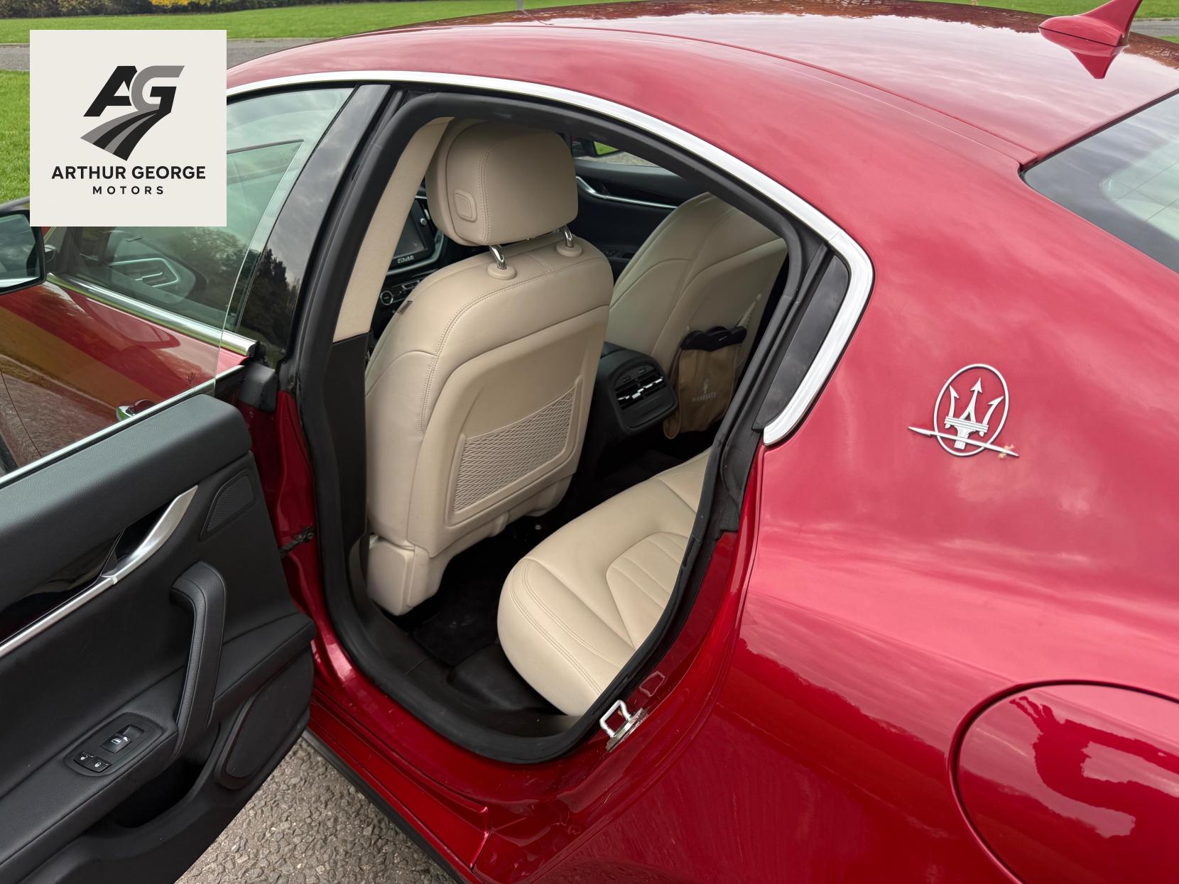 Maserati Ghibli 3.0D V6 Saloon 4dr Diesel ZF Euro 5 (s/s) (275 ps)