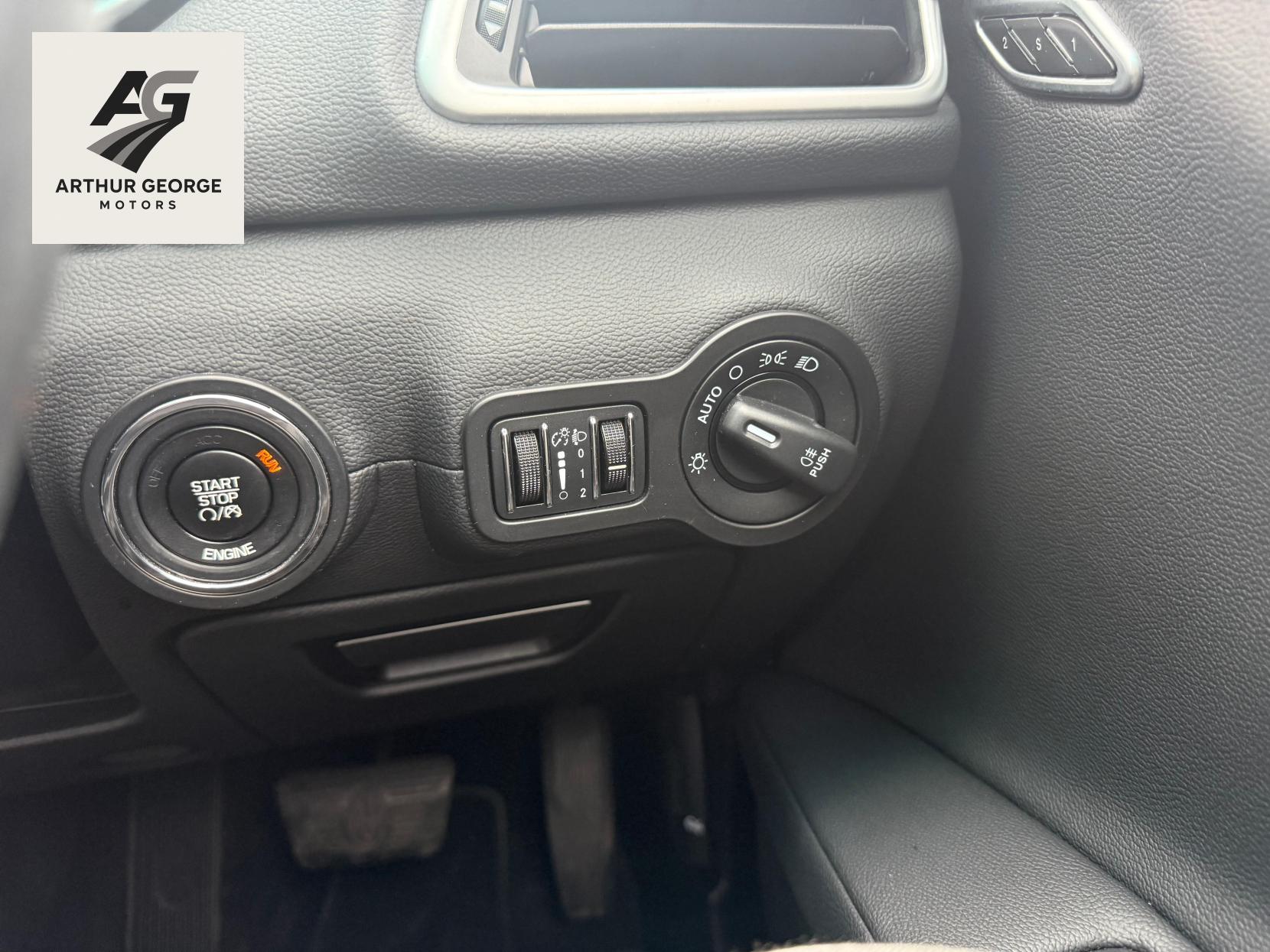 Maserati Ghibli 3.0D V6 Saloon 4dr Diesel ZF Euro 5 (s/s) (275 ps)