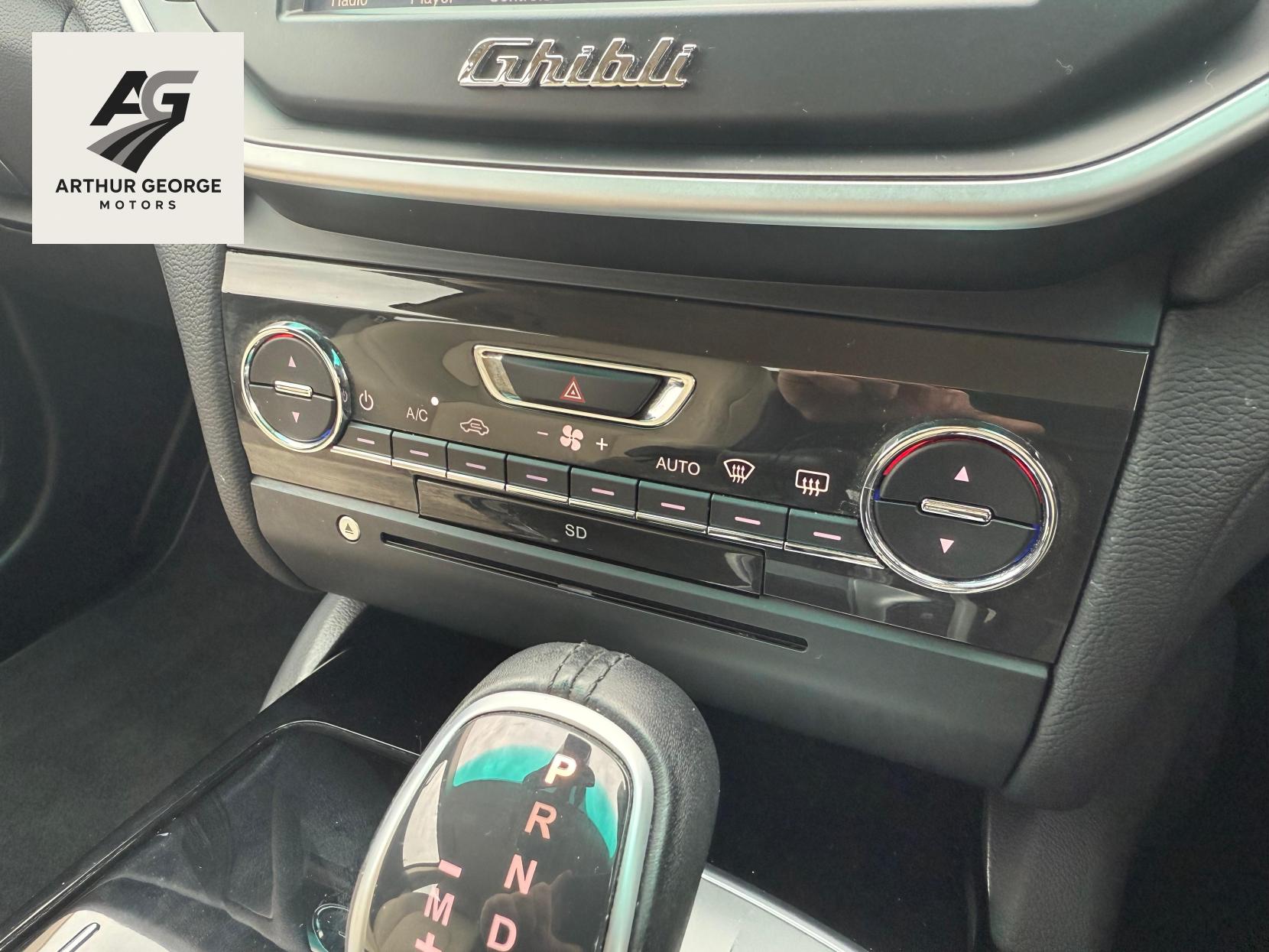 Maserati Ghibli 3.0D V6 Saloon 4dr Diesel ZF Euro 5 (s/s) (275 ps)