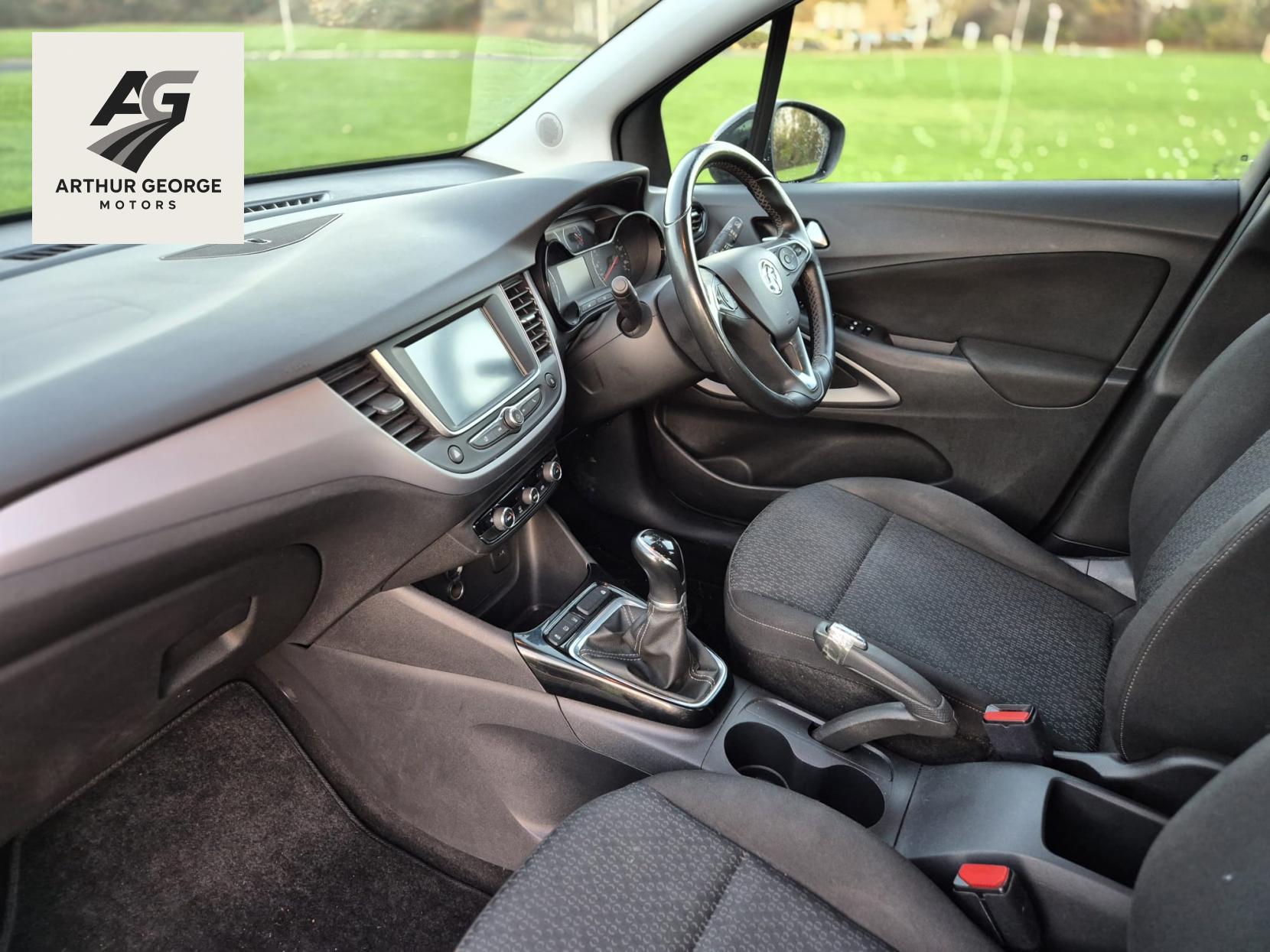 Vauxhall Crossland X 1.2 SE SUV 5dr Petrol Manual Euro 6 (81 ps)