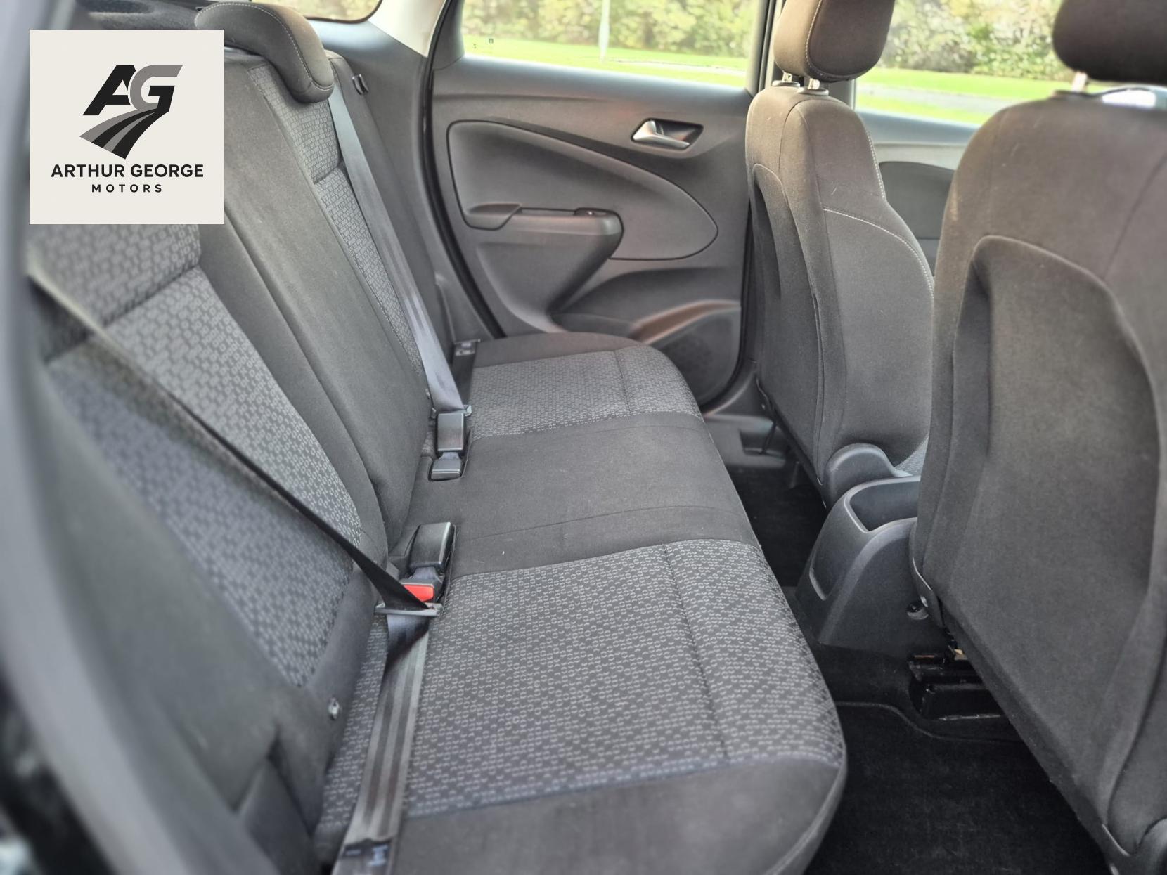 Vauxhall Crossland X 1.2 SE SUV 5dr Petrol Manual Euro 6 (81 ps)