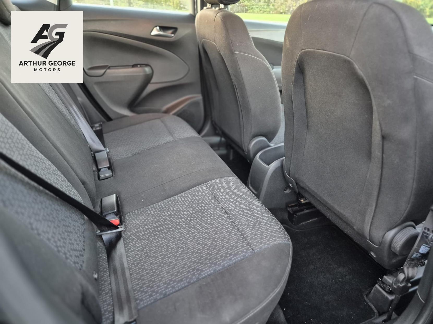 Vauxhall Crossland X 1.2 SE SUV 5dr Petrol Manual Euro 6 (81 ps)