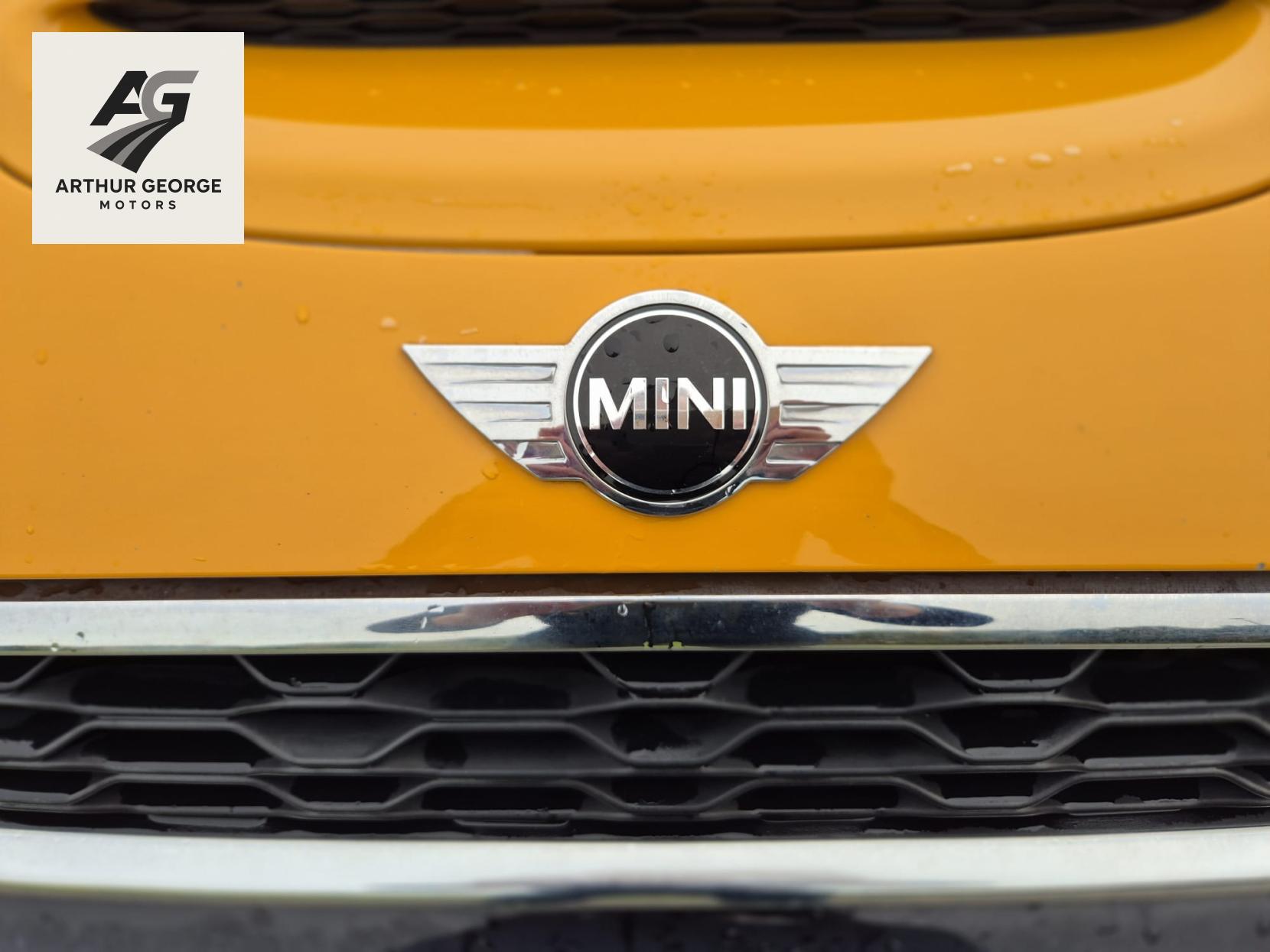 MINI Hatch 2.0 Cooper S Hatchback 5dr Petrol Manual Euro 6 (s/s) (192 ps)