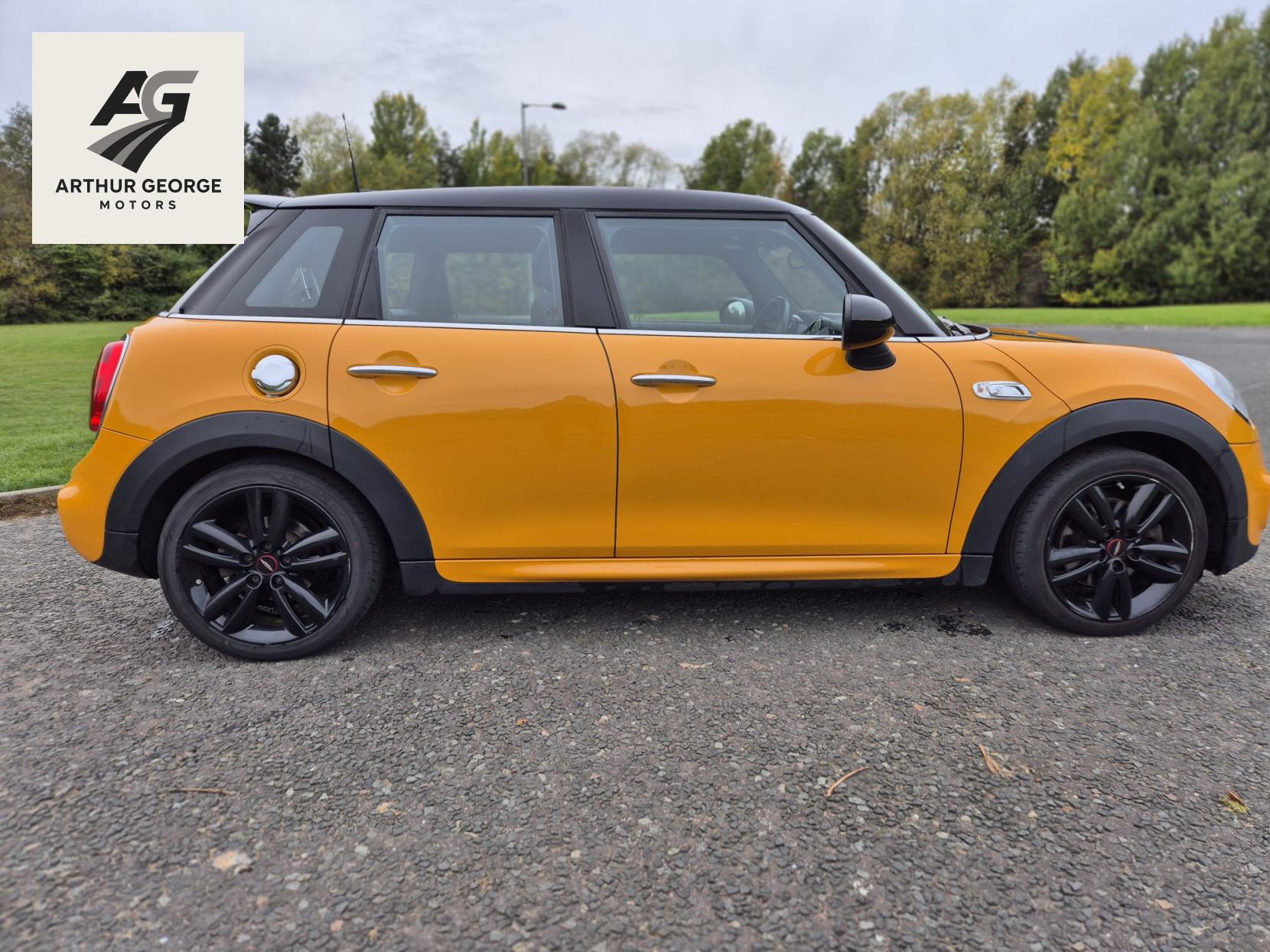 MINI Hatch 2.0 Cooper S Hatchback 5dr Petrol Manual Euro 6 (s/s) (192 ps)