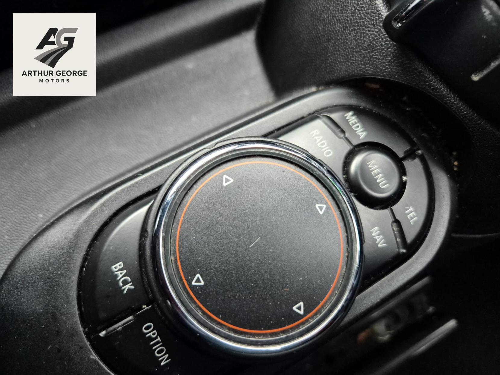 MINI Hatch 2.0 Cooper S Hatchback 5dr Petrol Manual Euro 6 (s/s) (192 ps)