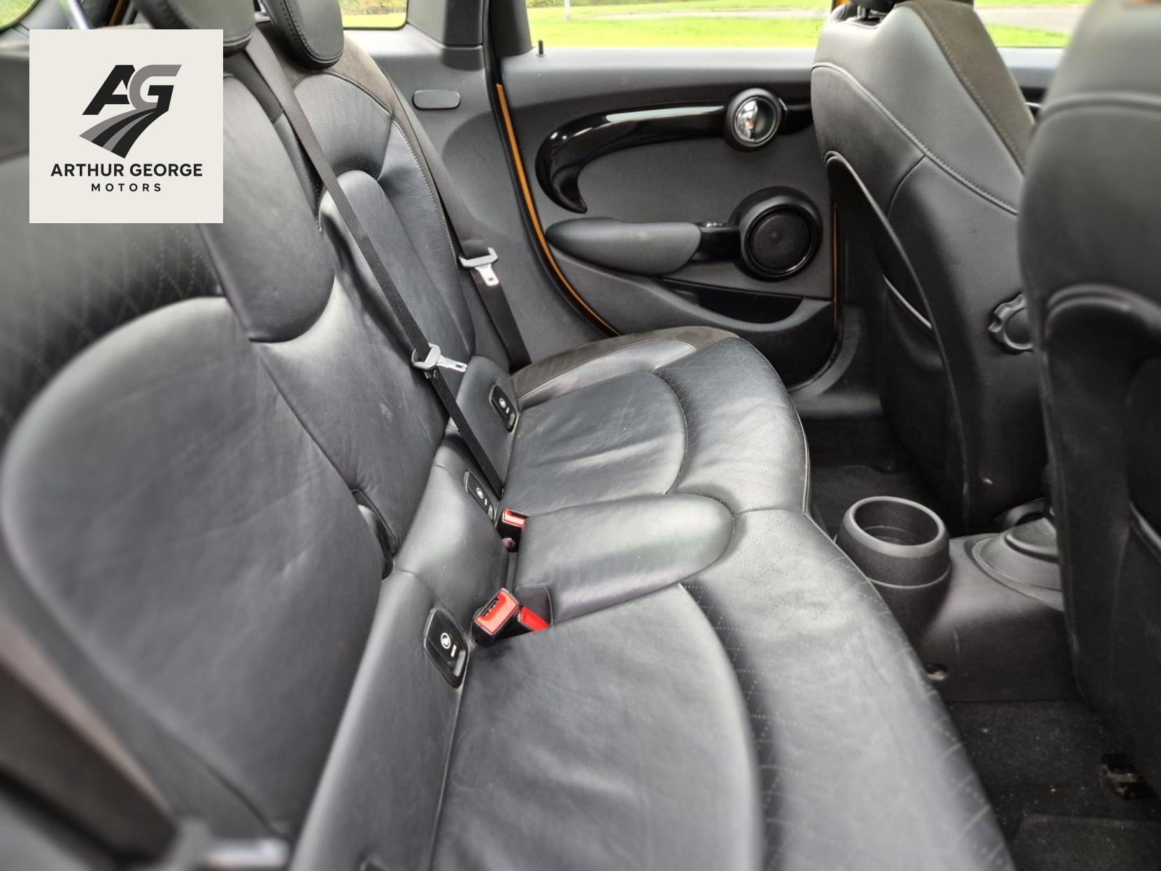 MINI Hatch 2.0 Cooper S Hatchback 5dr Petrol Manual Euro 6 (s/s) (192 ps)