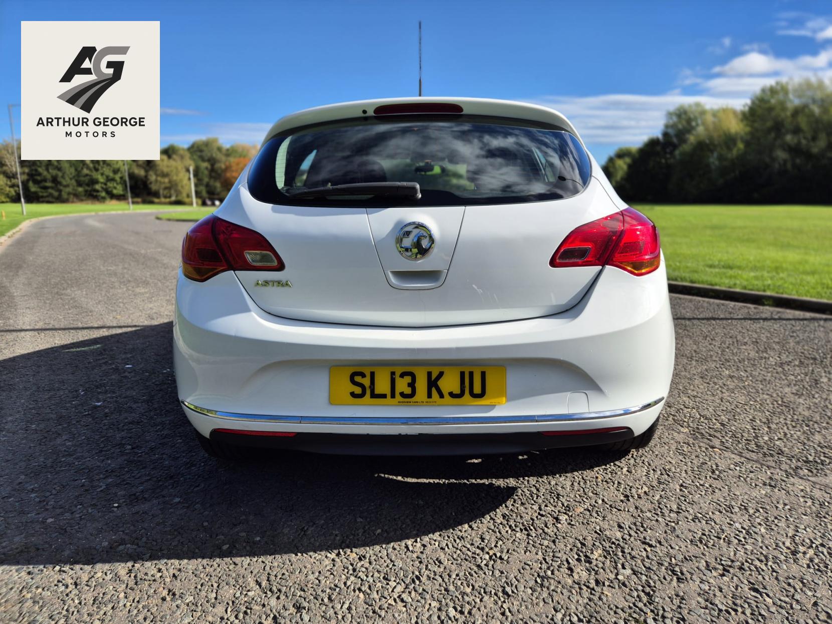 Vauxhall Astra 1.4 16v Energy Hatchback 5dr Petrol Manual Euro 5 (100 ps)