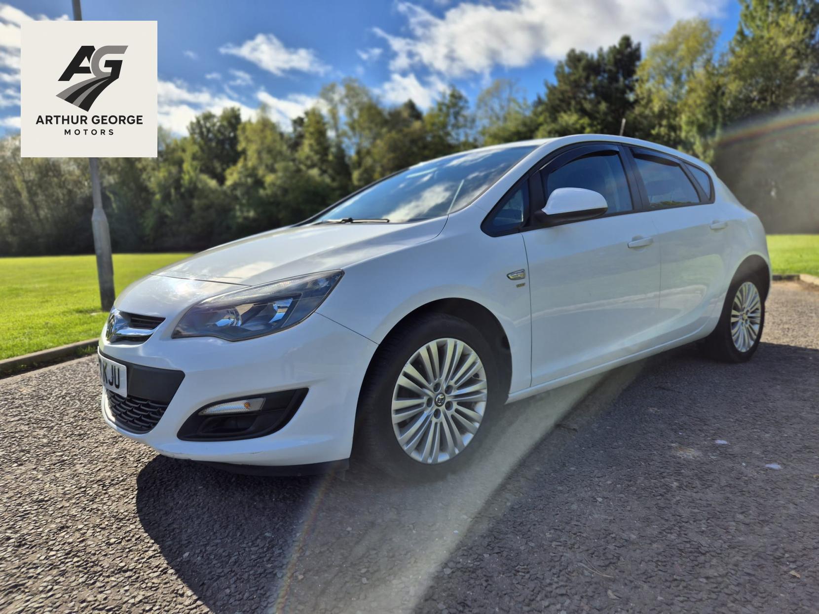 Vauxhall Astra 1.4 16v Energy Hatchback 5dr Petrol Manual Euro 5 (100 ps)