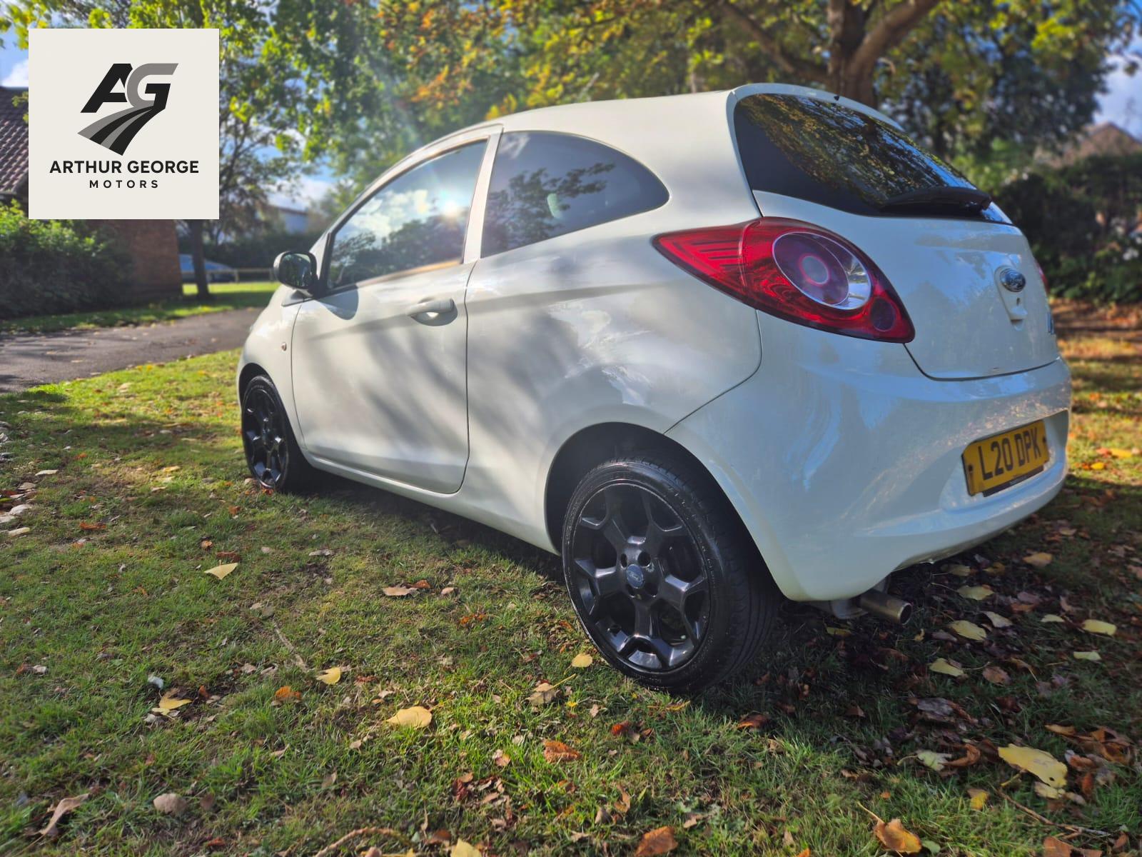Ford Ka 1.2 Zetec White Edition Hatchback 3dr Petrol Manual Euro 6 (s/s) (69 ps)