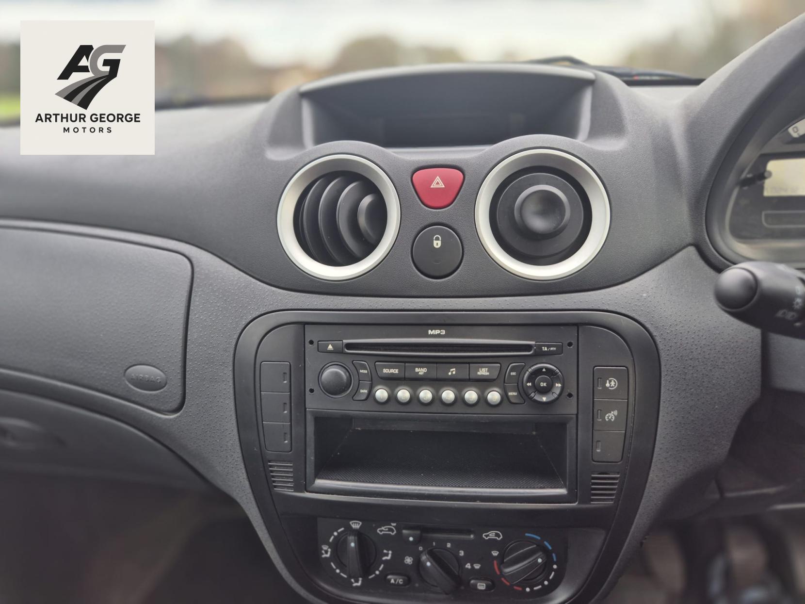 Citroen C3 1.1i Cool Hatchback 5dr Petrol Manual (143 g/km, 59 bhp)