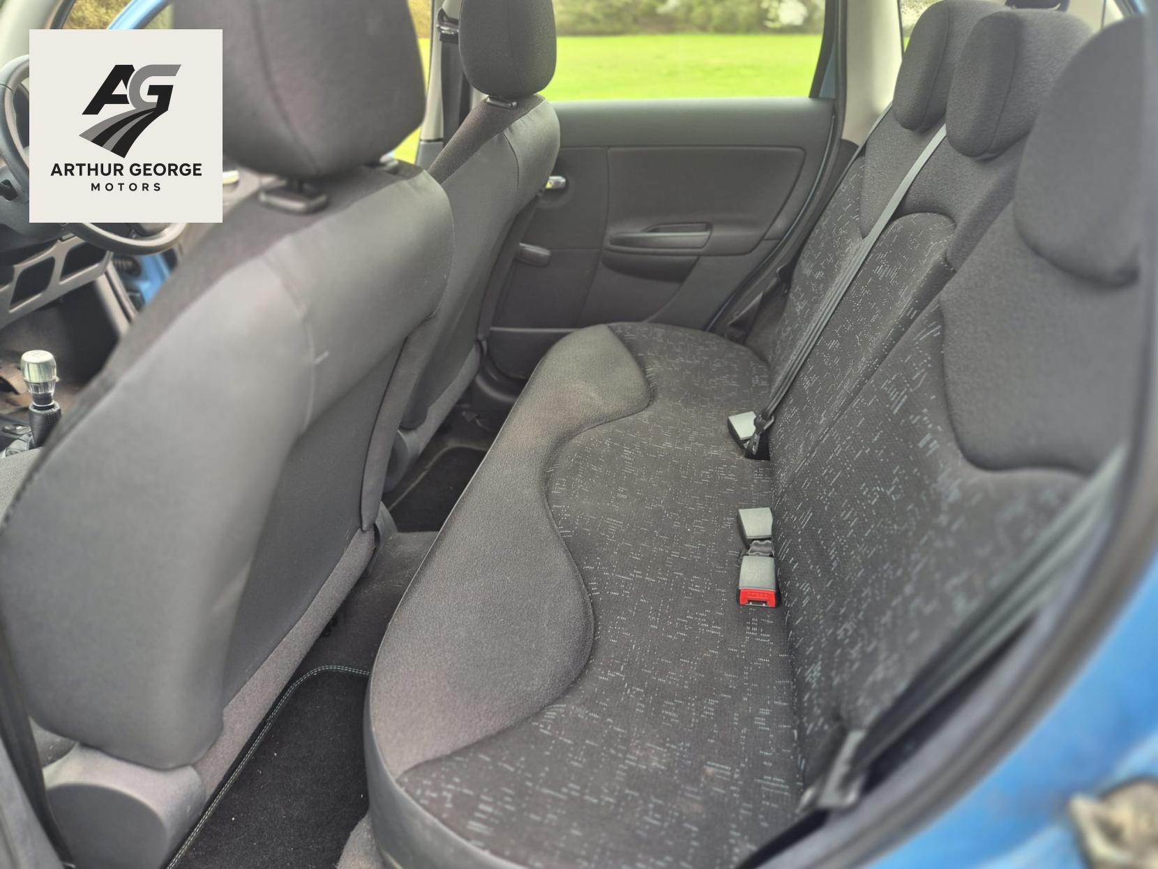 Citroen C3 1.1i Cool Hatchback 5dr Petrol Manual (143 g/km, 59 bhp)