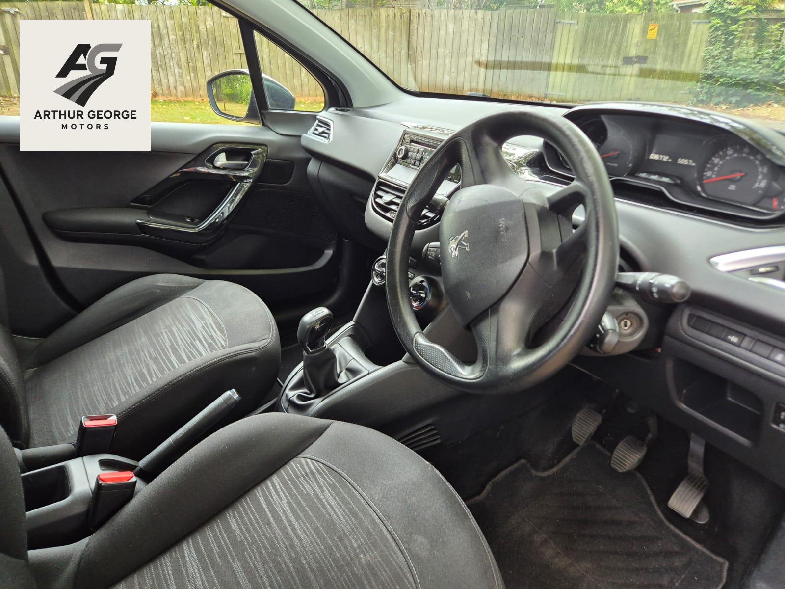 Peugeot 208 1.4 HDi Access+ Hatchback 5dr Diesel Manual Euro 5 (70 ps)