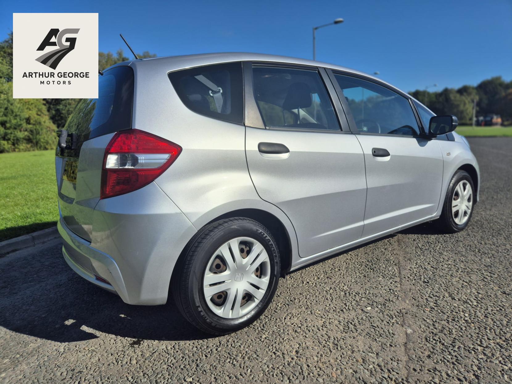 Honda Jazz 1.2 i-VTEC S Hatchback 5dr Petrol Manual Euro 5 (A/C) (90 ps)