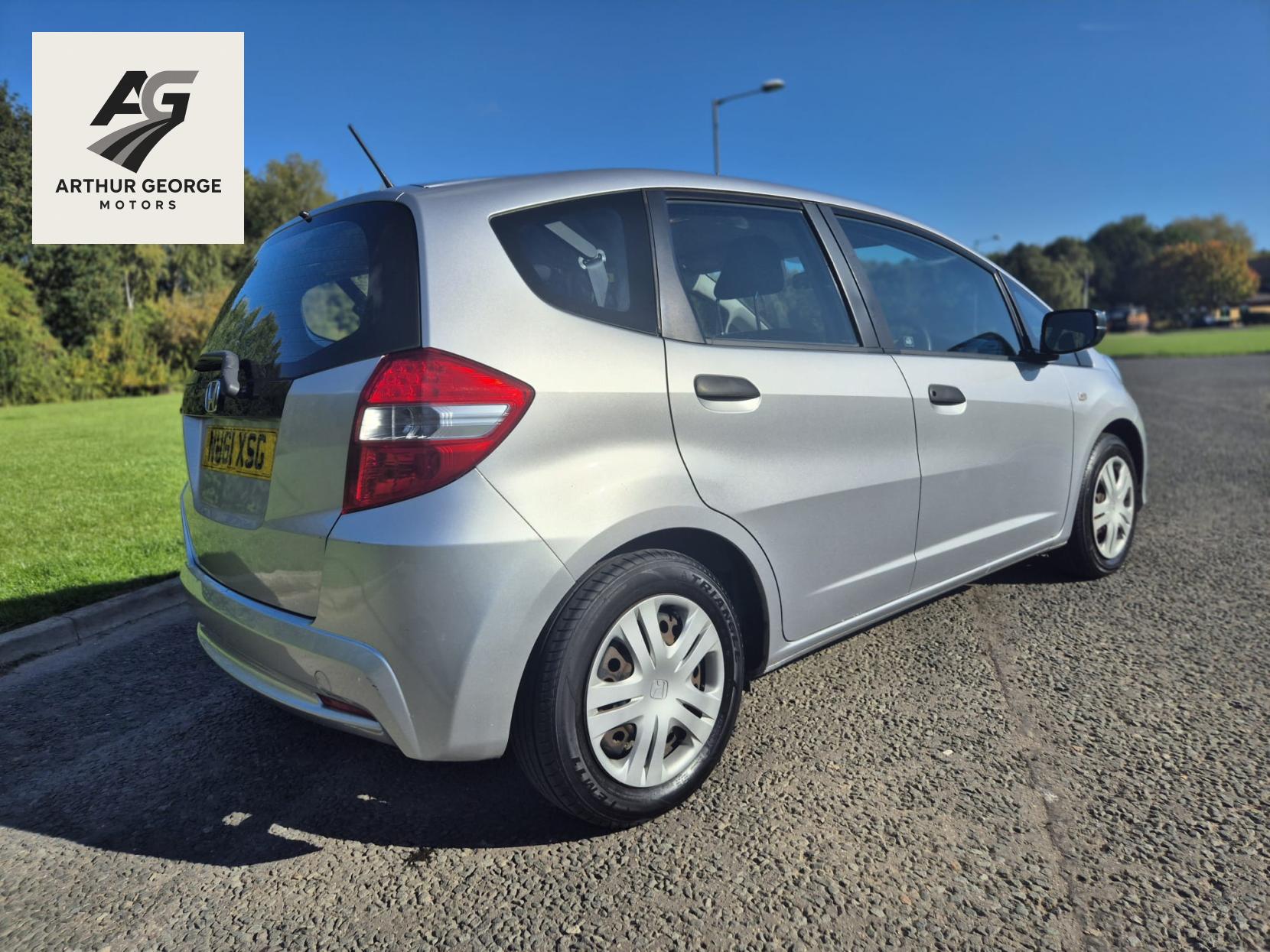 Honda Jazz 1.2 i-VTEC S Hatchback 5dr Petrol Manual Euro 5 (A/C) (90 ps)