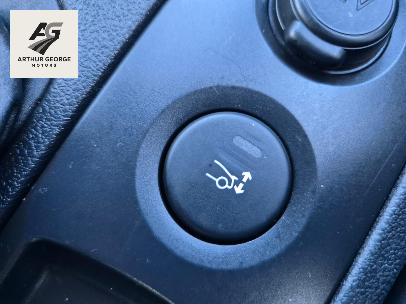 Peugeot RCZ 2.0 HDi Red Carbon Coupe 2dr Diesel Manual Euro 5 (163 ps)