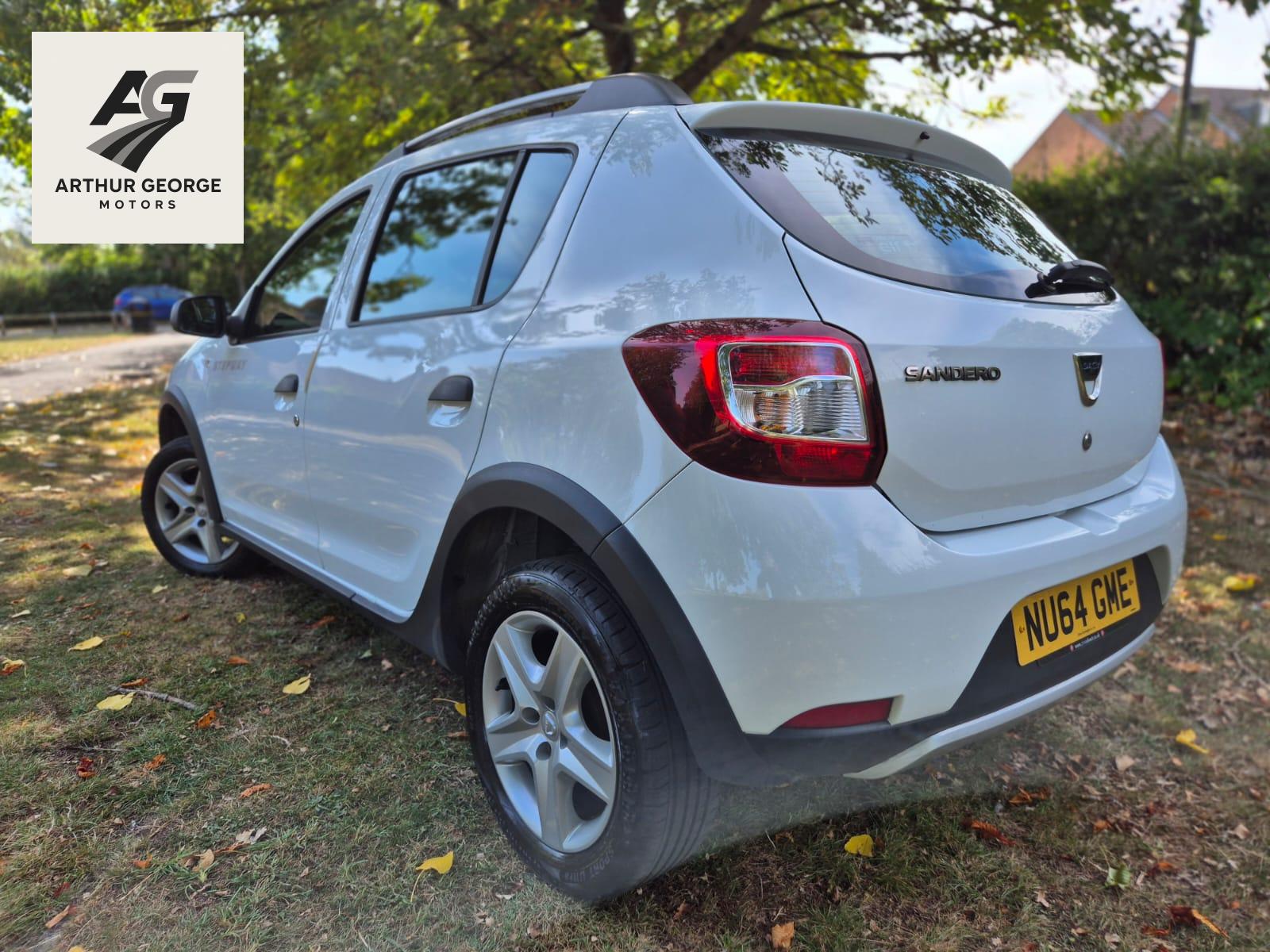 Dacia Sandero Stepway 1.5 dCi Ambiance Hatchback 5dr Diesel Manual Euro 5 (90 ps)
