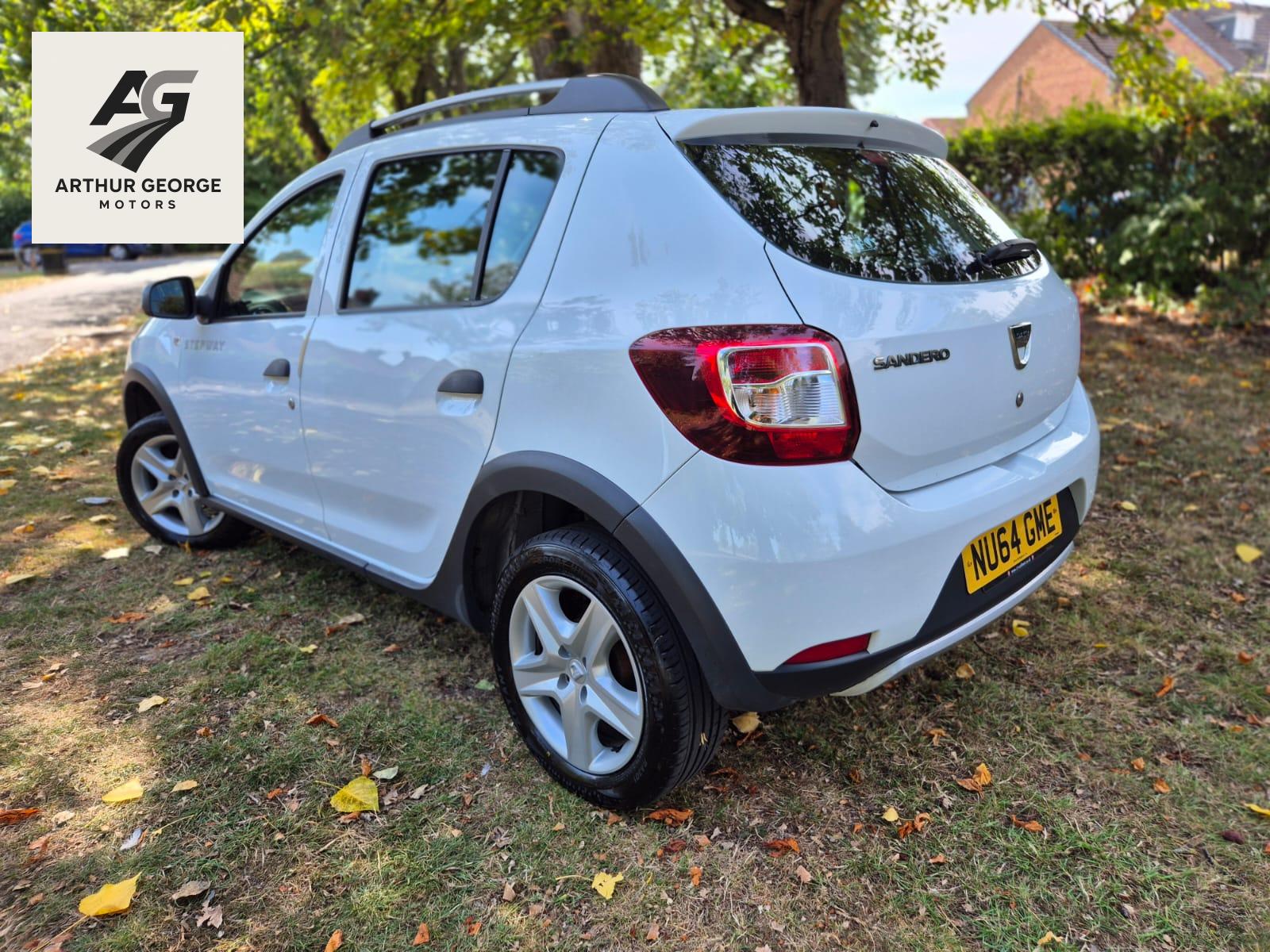 Dacia Sandero Stepway 1.5 dCi Ambiance Hatchback 5dr Diesel Manual Euro 5 (90 ps)