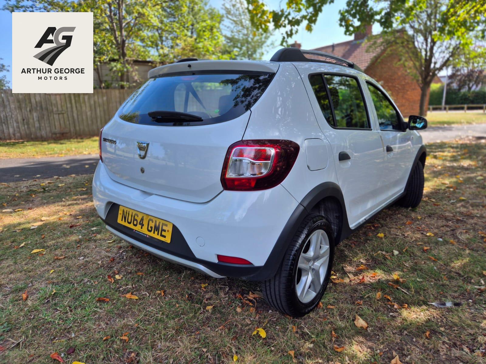 Dacia Sandero Stepway 1.5 dCi Ambiance Hatchback 5dr Diesel Manual Euro 5 (90 ps)