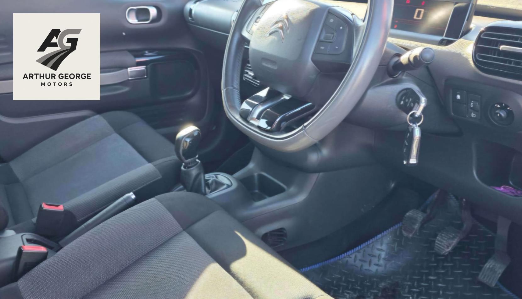 Citroen C4 Cactus 1.6 BlueHDi Feel Hatchback 5dr Diesel Manual Euro 6 (s/s) (100 ps)