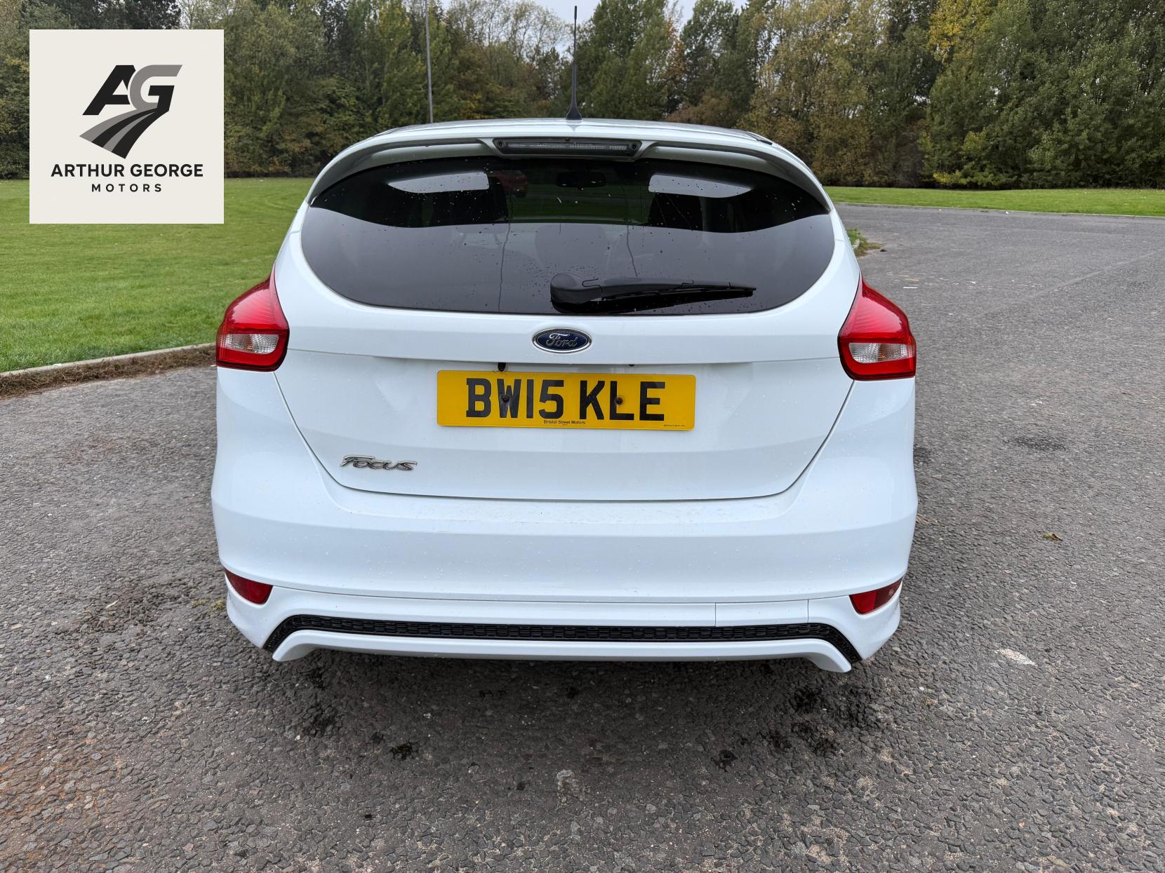 Ford Focus 1.5 TDCi Zetec S Hatchback 5dr Diesel Manual Euro 6 (s/s) (120 ps)