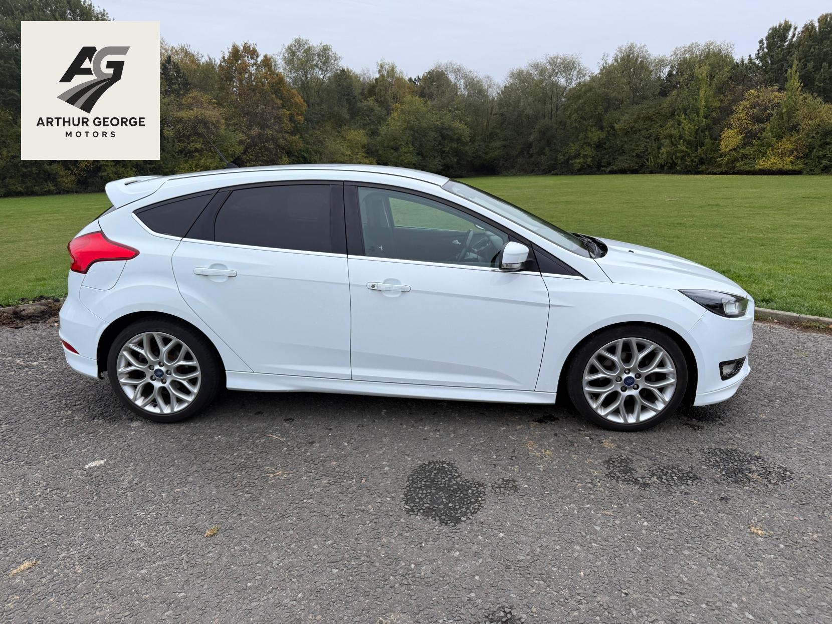 Ford Focus 1.5 TDCi Zetec S Hatchback 5dr Diesel Manual Euro 6 (s/s) (120 ps)