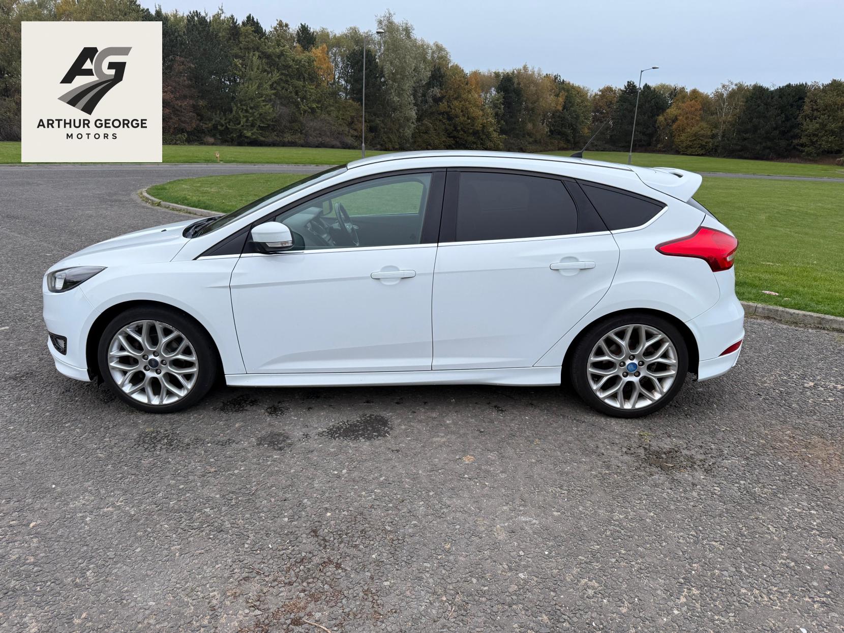 Ford Focus 1.5 TDCi Zetec S Hatchback 5dr Diesel Manual Euro 6 (s/s) (120 ps)
