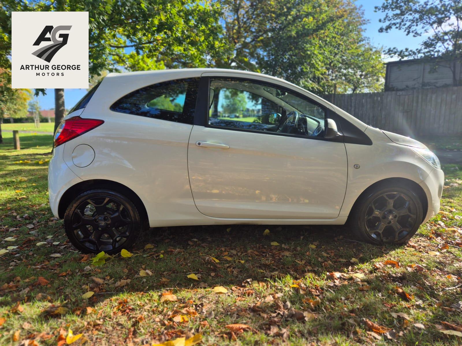 Ford Ka 1.2 Zetec White Edition Hatchback 3dr Petrol Manual Euro 6 (s/s) (69 ps)