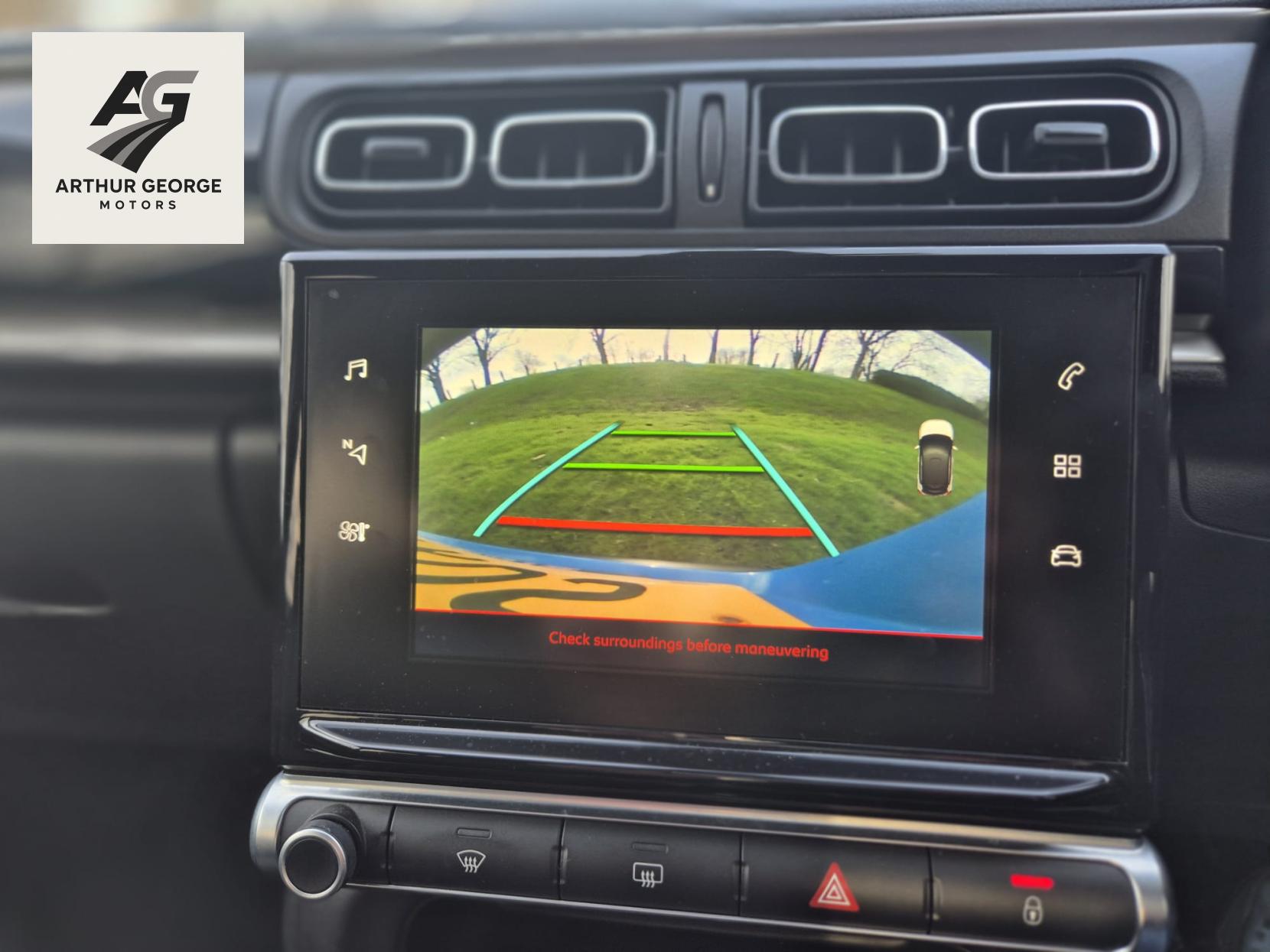 Citroen C3 1.2 PureTech Flair Hatchback 5dr Petrol Manual Euro 6 (82 ps)