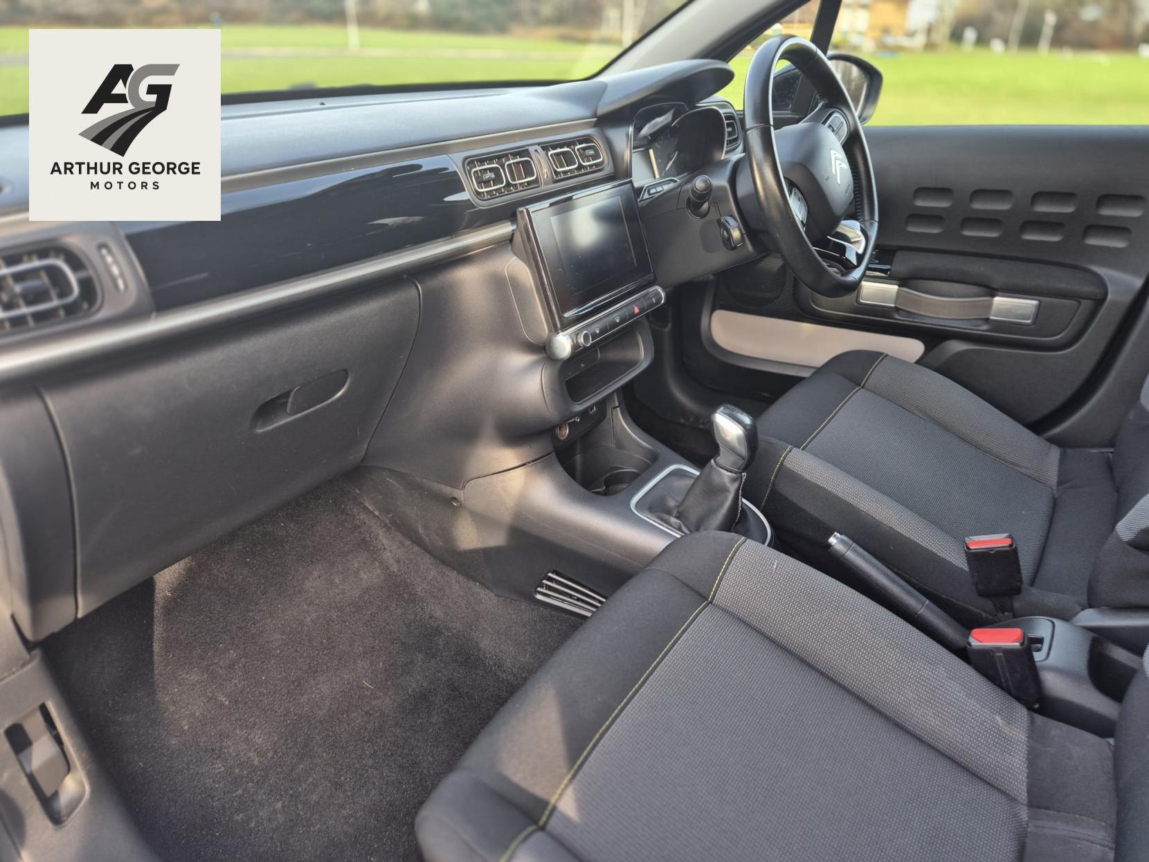 Citroen C3 1.2 PureTech Flair Hatchback 5dr Petrol Manual Euro 6 (82 ps)