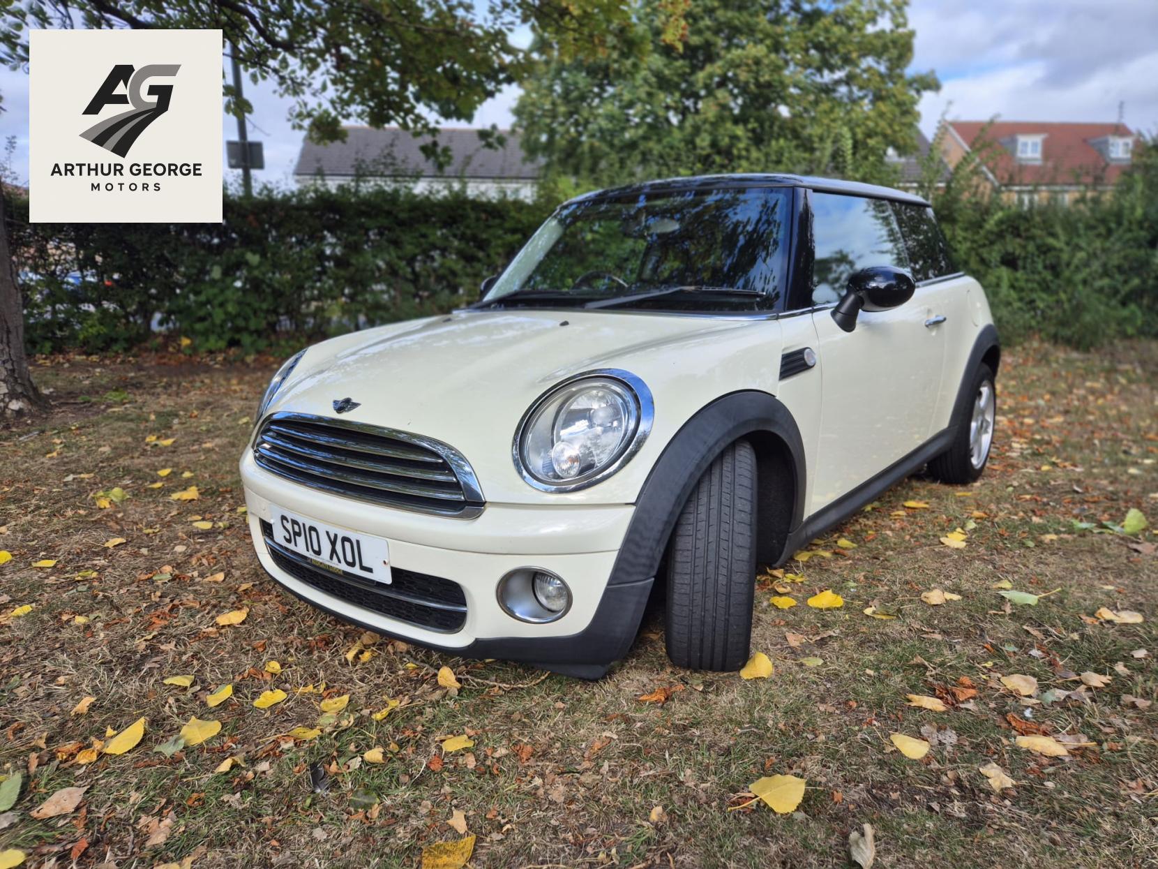 MINI Hatch 1.6 Cooper D Hatchback 3dr Diesel Manual Euro 4 (110 ps)