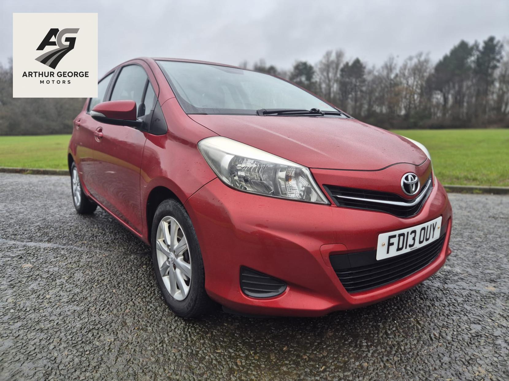 Toyota Yaris 1.33 Dual VVT-i TR Hatchback 5dr Petrol Manual Euro 5 (101 ps)