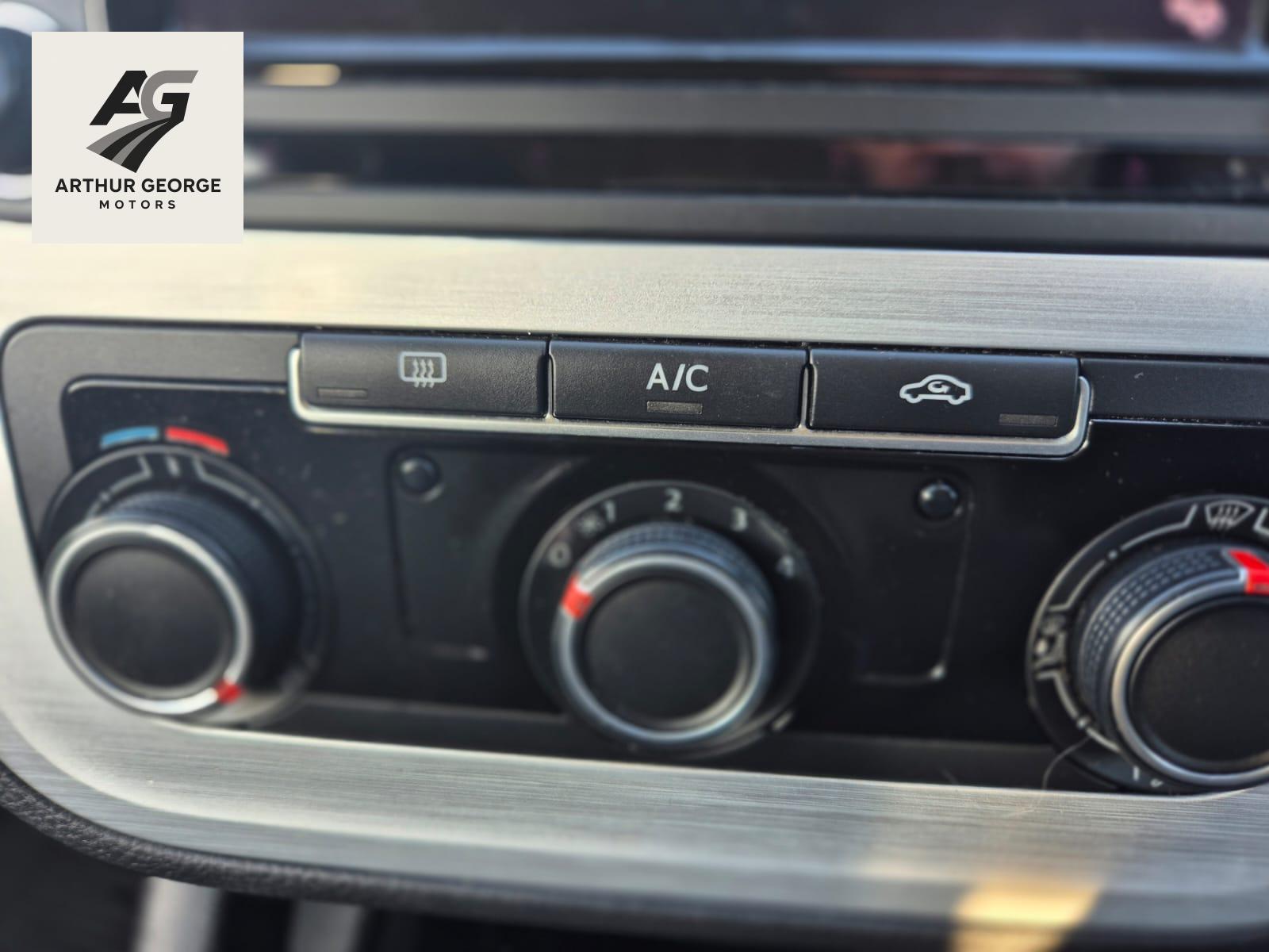 Volkswagen Scirocco 1.4 TSI BlueMotion Tech Hatchback 3dr Petrol Manual Euro 6 (s/s) (125 ps)