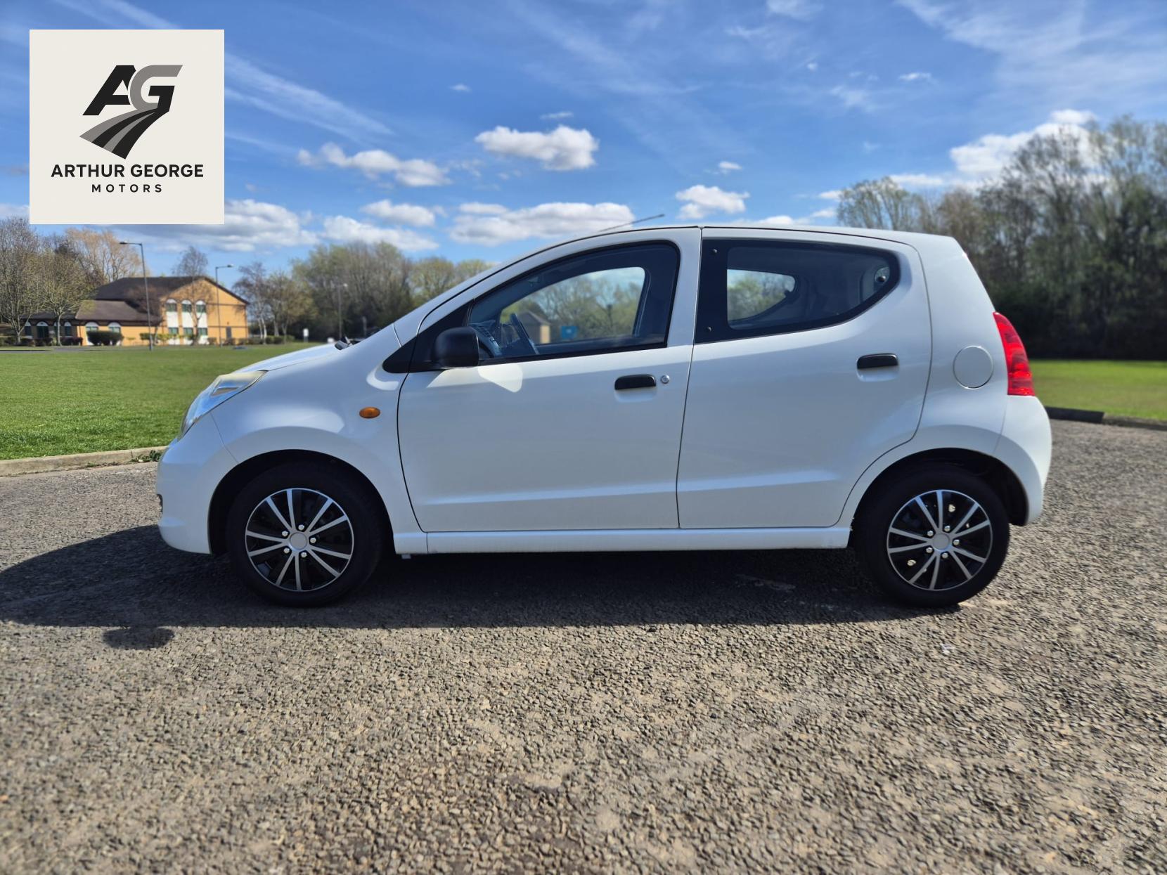 Suzuki Alto 1.0 12V SZ Hatchback 5dr Petrol Manual Euro 5 (68 ps)