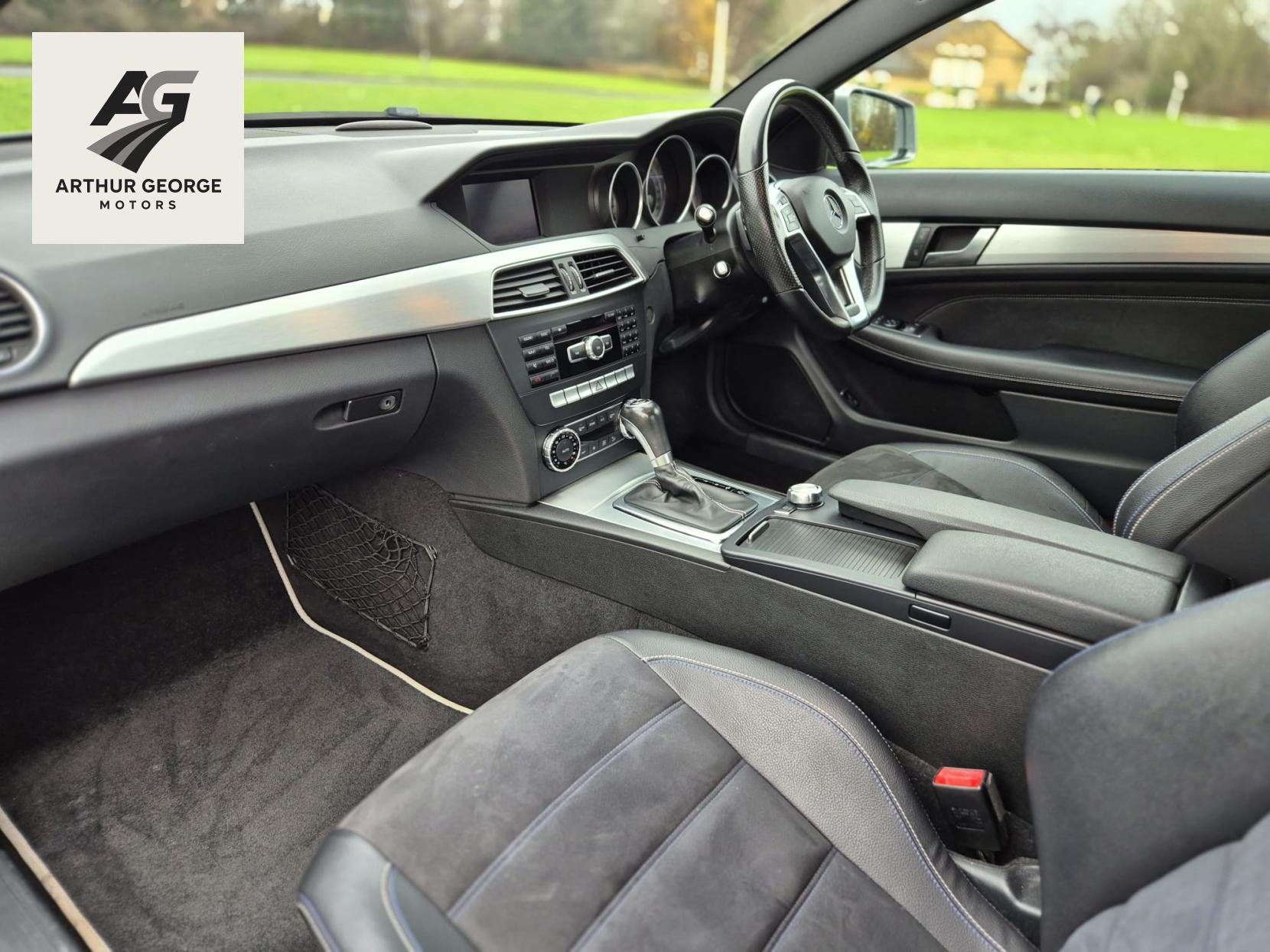 Mercedes-Benz C Class 2.1 C220 CDI AMG Sport Edition Coupe 2dr Diesel G-Tronic+ Euro 5 (s/s) (170 ps)