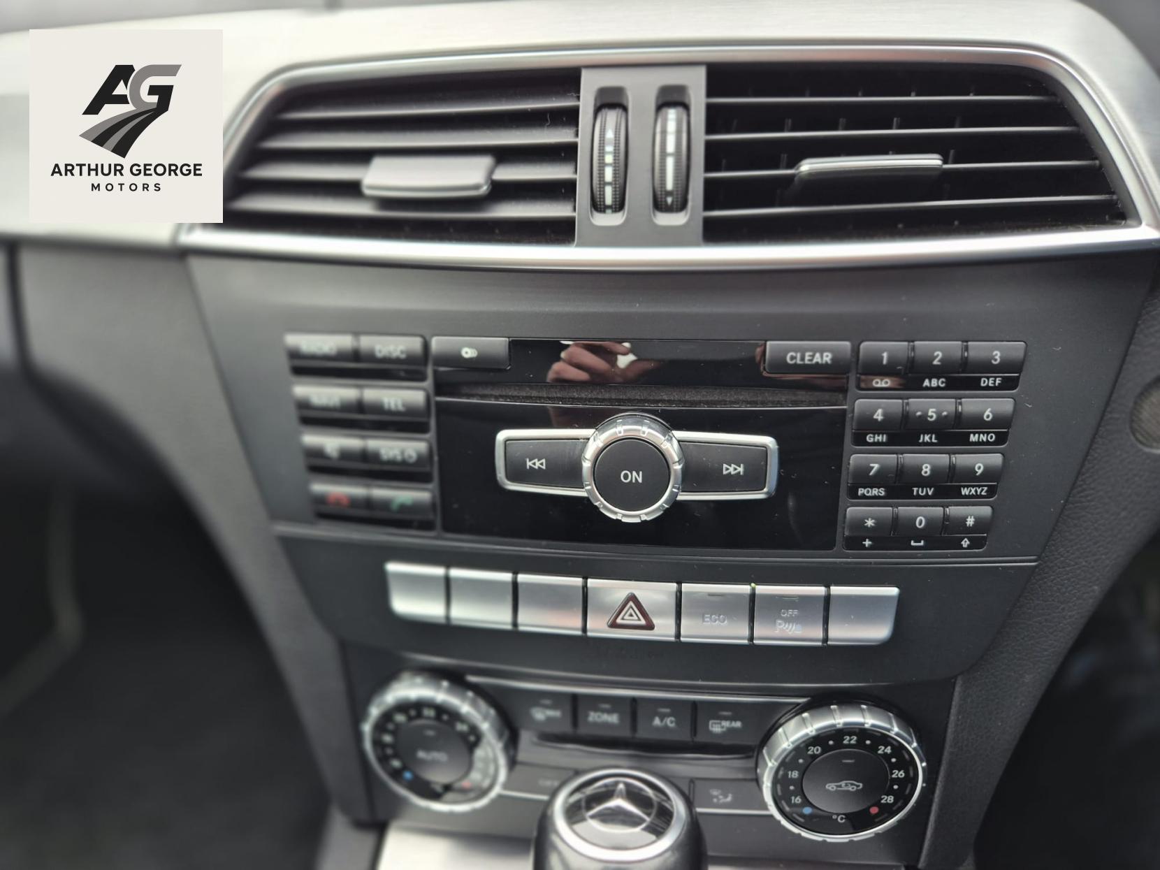 Mercedes-Benz C Class 2.1 C220 CDI AMG Sport Edition Coupe 2dr Diesel G-Tronic+ Euro 5 (s/s) (170 ps)