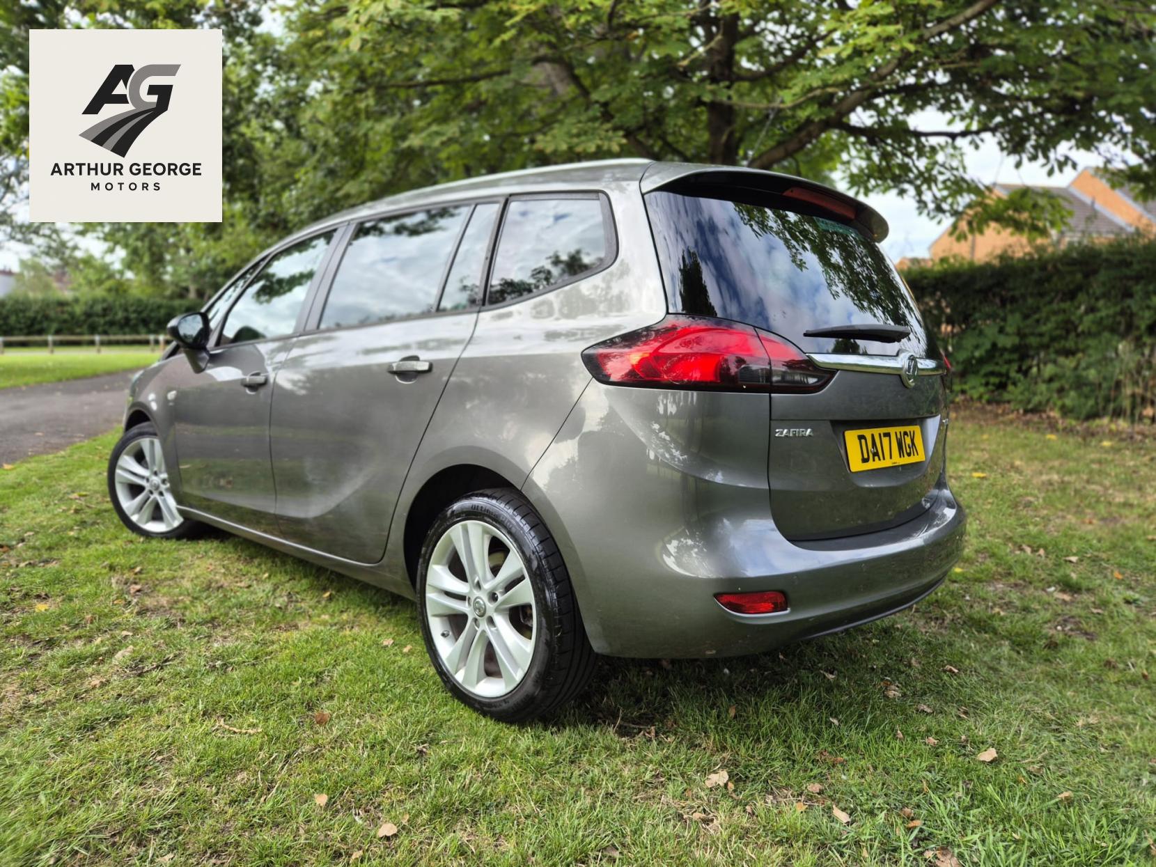 Vauxhall Zafira Tourer 1.4i Turbo SRi MPV 5dr Petrol Manual Euro 6 (140 ps)