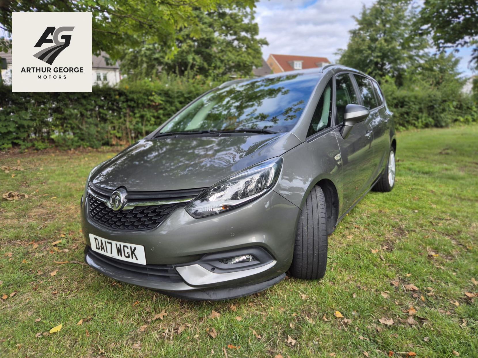 Vauxhall Zafira Tourer 1.4i Turbo SRi MPV 5dr Petrol Manual Euro 6 (140 ps)