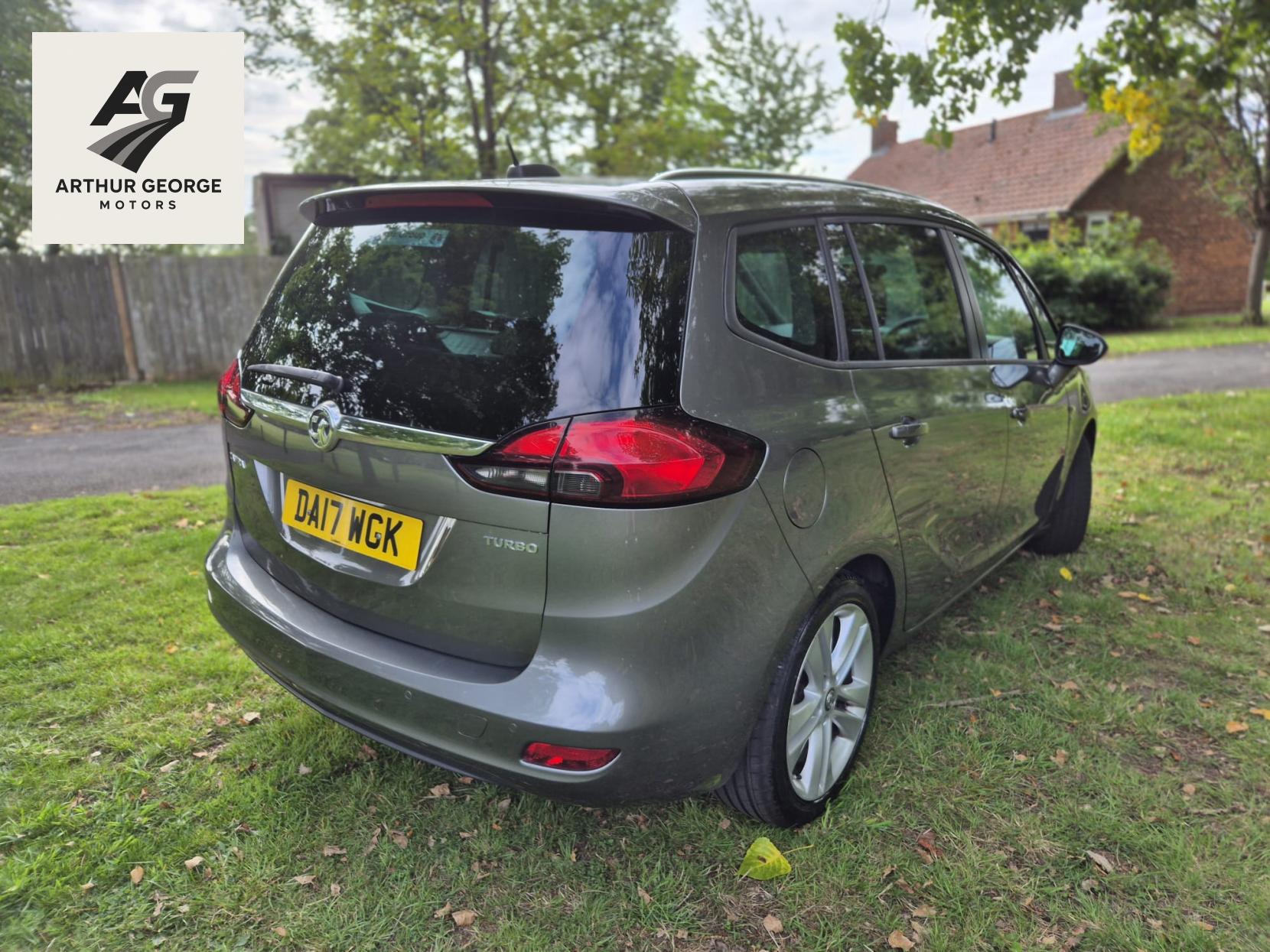 Vauxhall Zafira Tourer 1.4i Turbo SRi MPV 5dr Petrol Manual Euro 6 (140 ps)